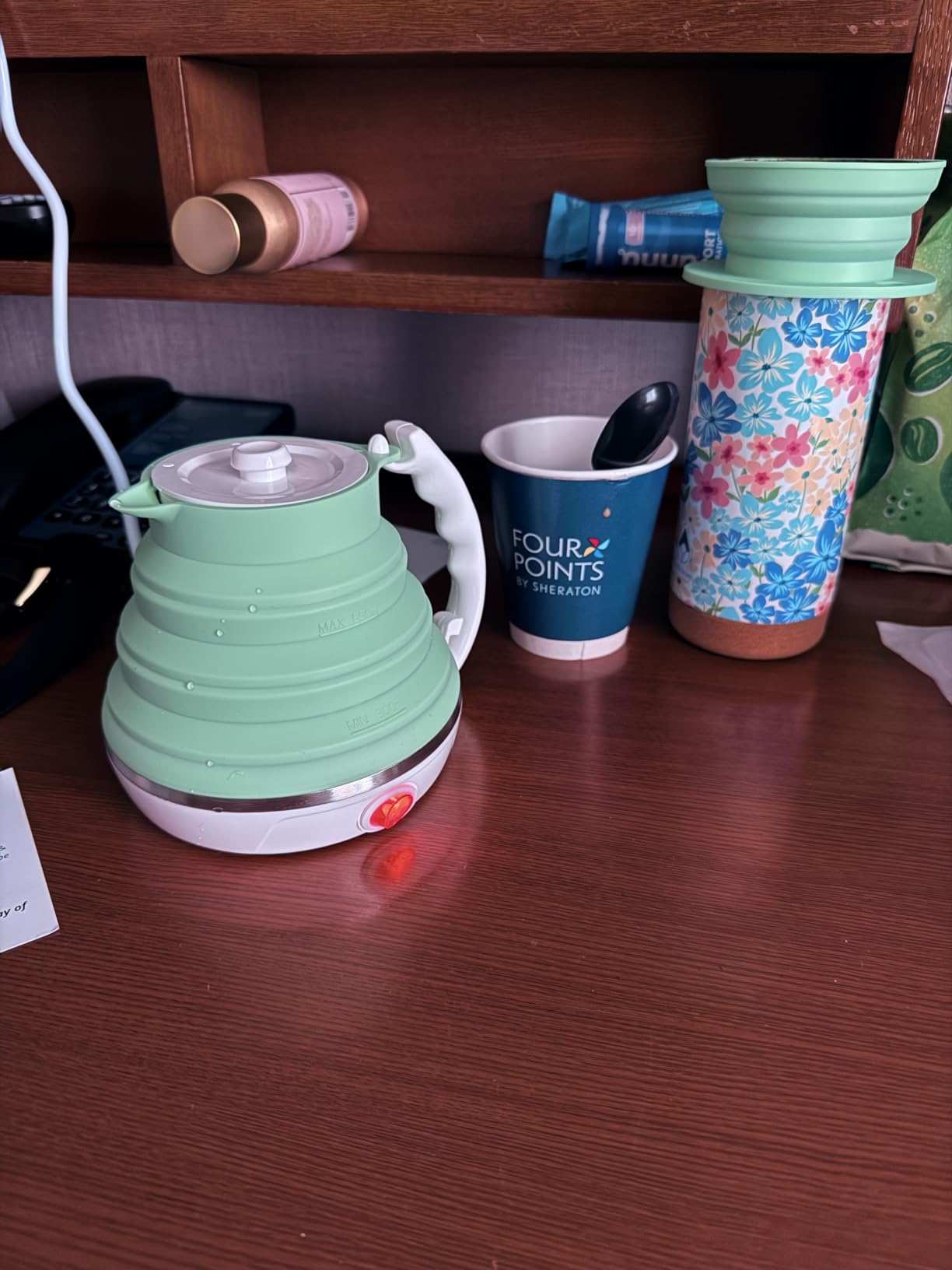 Travel Electric Kettle Small, Portable Travel Kettle Electric, Collpasible Electric Kettle, Food Grade Silicone Tea Kettle, Ultra-thin Foldable, Auto Shut off and Keep Warm, 110V 555ml (Blue) customer photo 1