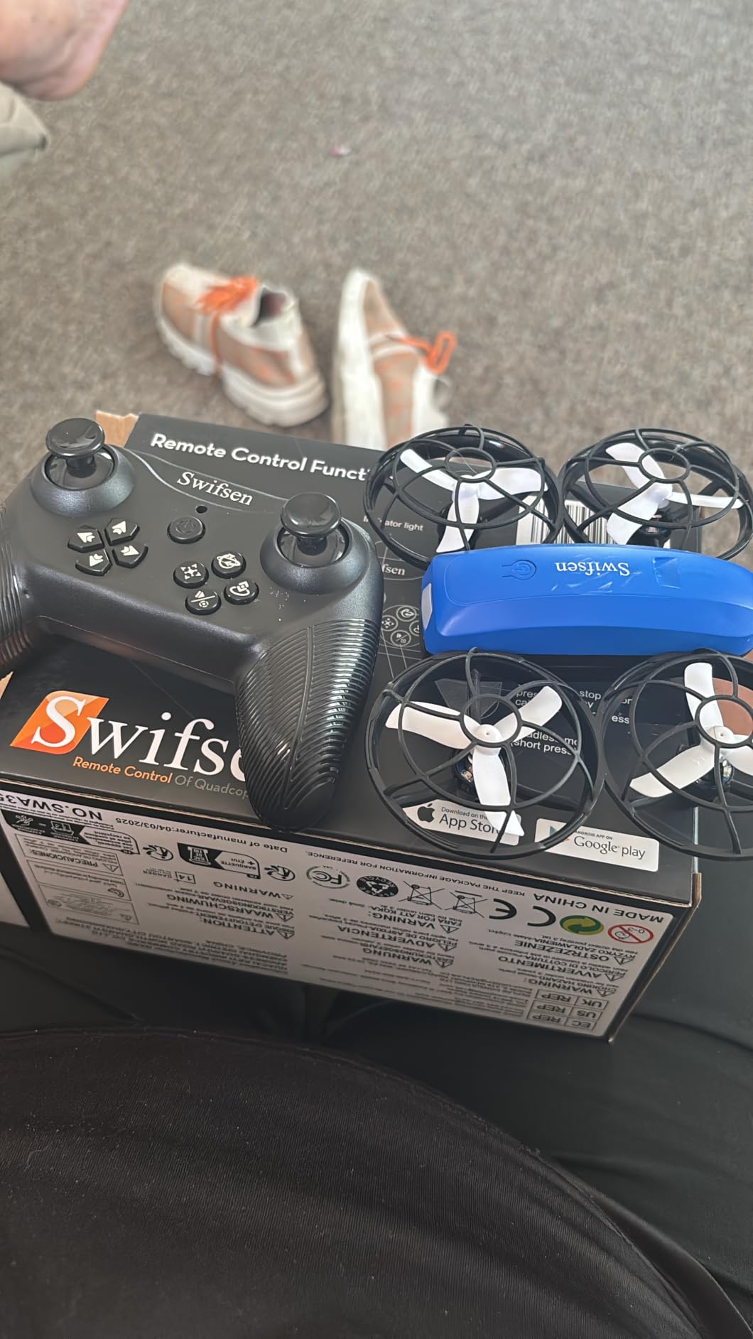 Swifsen Drones for Kids with Camera,Rc Drone Indoor Small Helicopter,Birthday Gifts for Boys and Girls Beginners Friendly,Mini Quadcopter Toy With 2 Batteries,Propeller Protect,Altitude Hold customer photo 1
