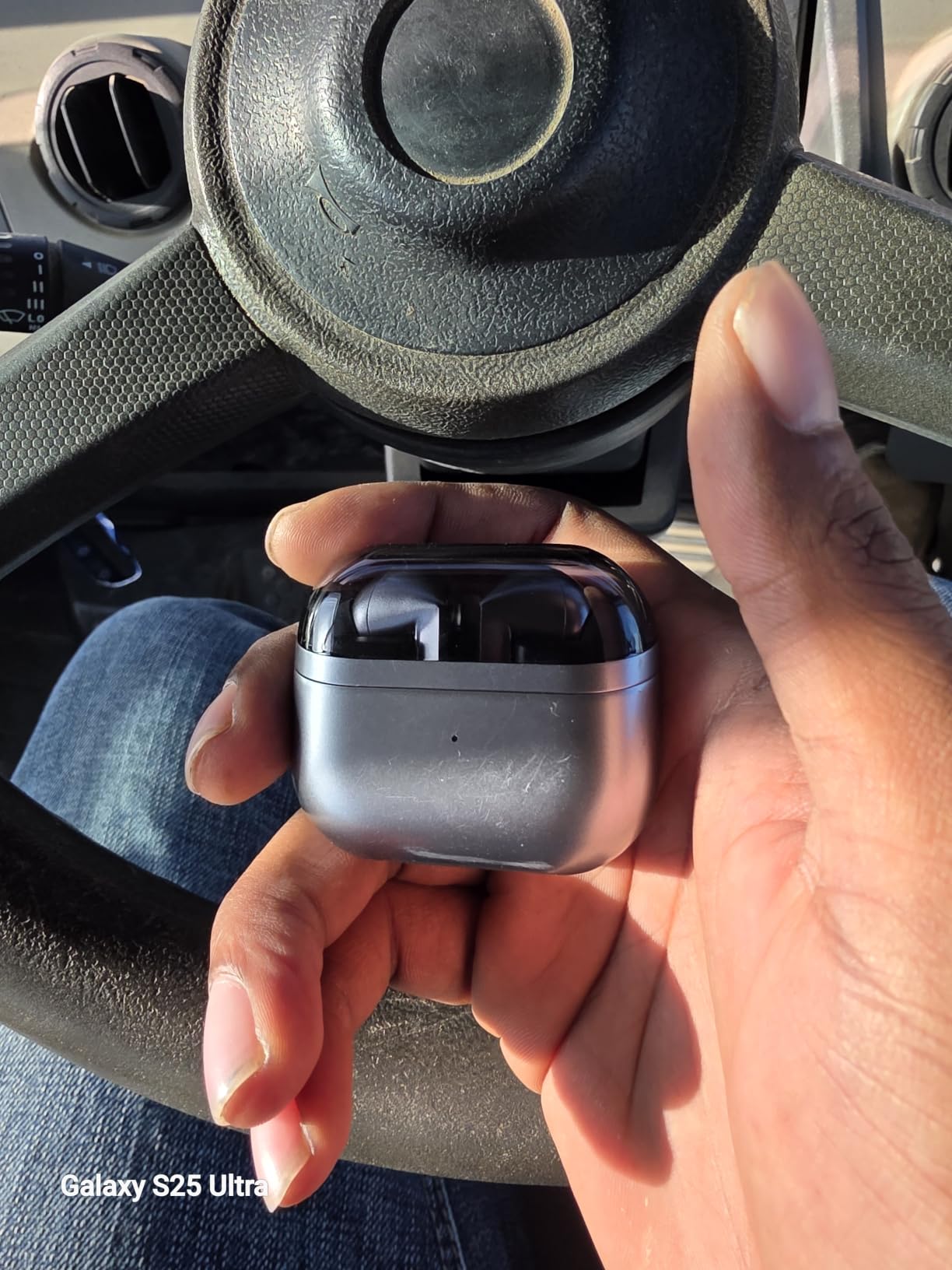 SAMSUNG Galaxy Buds3 Pro (2024, ANC) Water Resistant, AI Real-Time Language Interpreter, True Wireless Bluetooth 5.4 Earbuds, Hi-Fi, Noise Cancelling, Touch Control, International Model R630 (Silver) customer photo 1