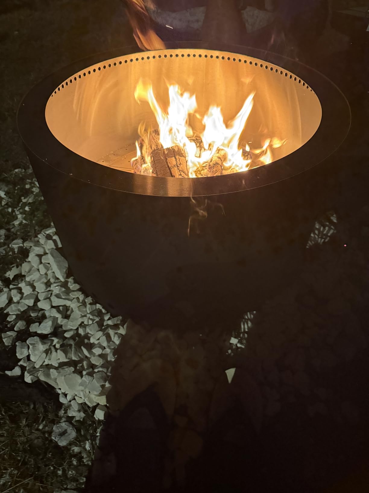 VEVOR Smokeless Fire Pit Stove Bonfire, H: 17 in x Dia: 28 in,Wood Burning Fireplaces with Removable Ash Pan, SUS430 Stainless Steel Inner Portable Outdoor Firepit,for Outdoor Patio Camping, Black customer photo 2