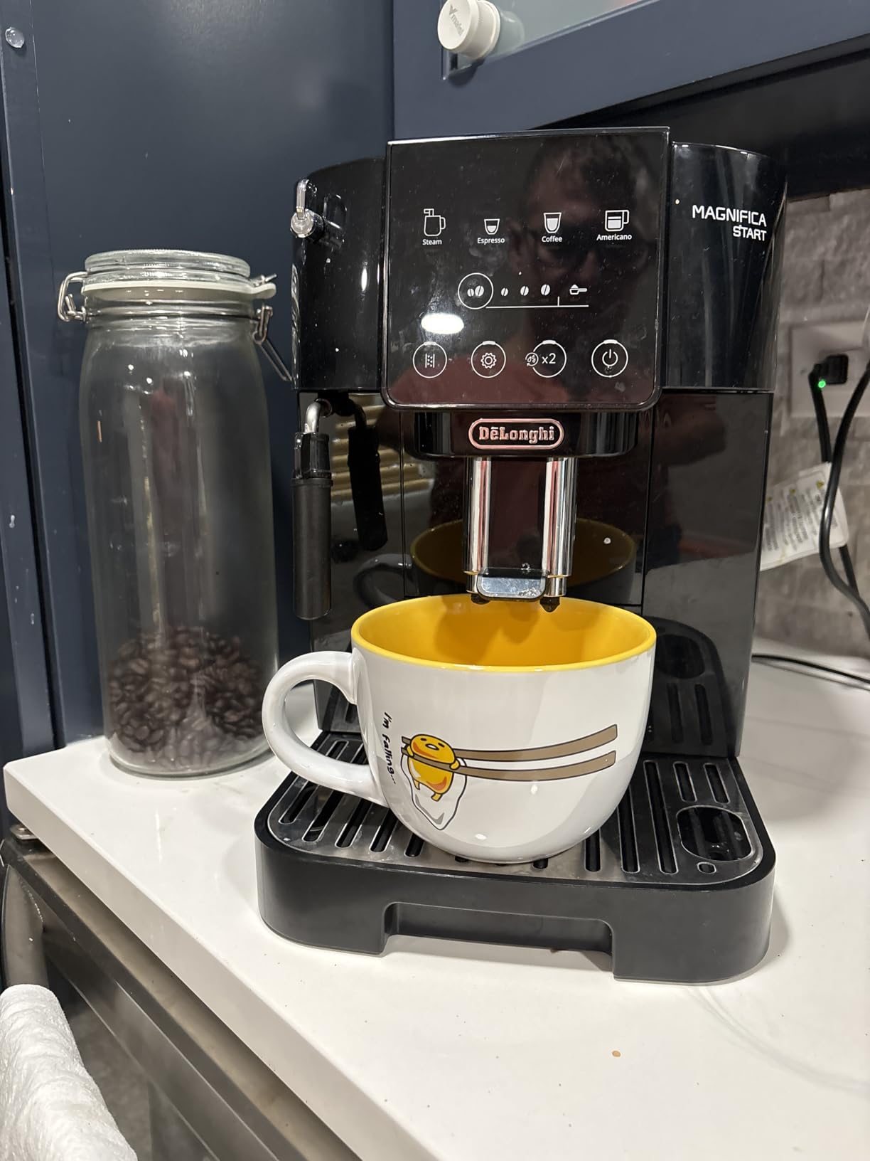 De'Longhi Magnifica Start Automatic Espresso Machine, Milk Frother, Black customer photo 2