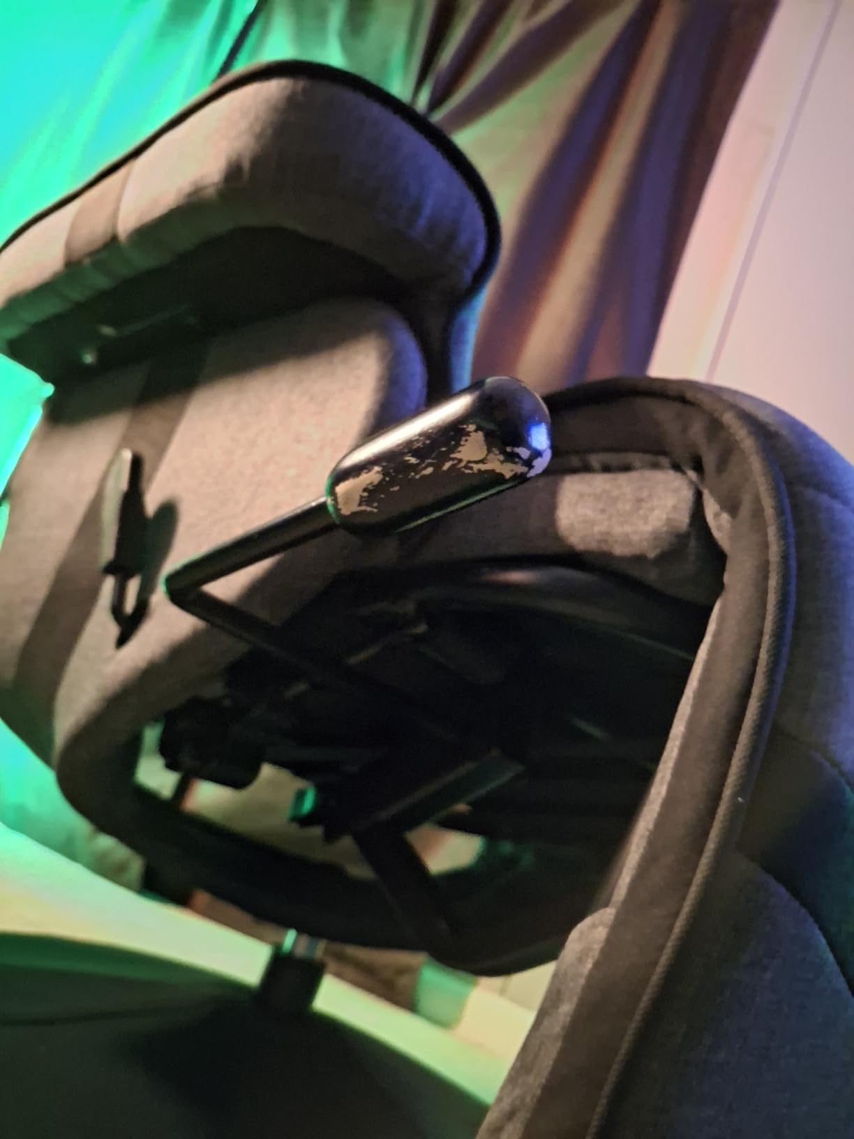 RESPAWN 900 Gaming Recliner Chair with Footrest, Cup Holder and Swivel | Ergonomic gaming recliner with footrest, cup holder, lumbar support, 135° recline & 360° swivel for console gaming customer photo 2