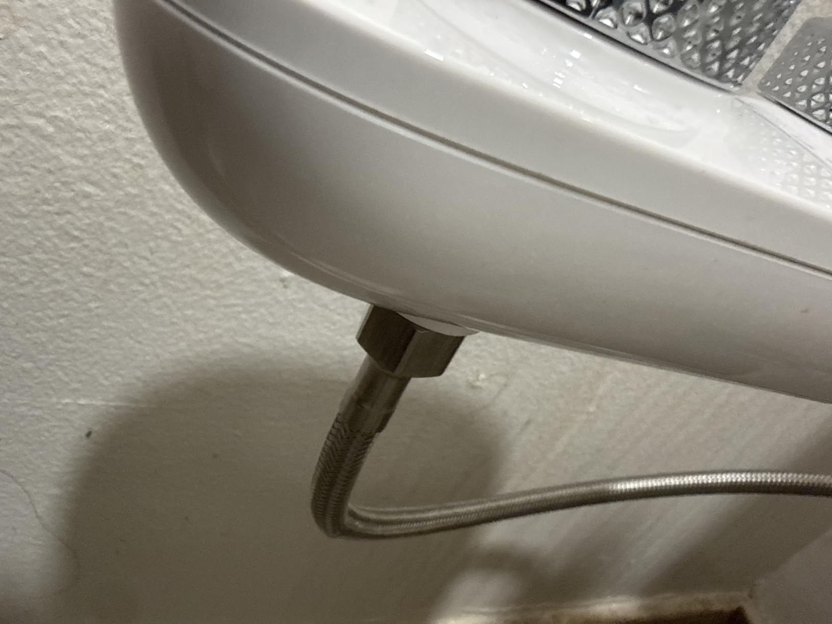 WATERLACE Ultra-Slim Bidet Attachment for Toilet - Dual Nozzle, Rear & Feminine Wash, Self-Cleaning, Adjustable Cold Water Pressure, Non-Electric Bidet Toilet Seat for Bathroom, Easy Install (Chrome) customer photo 1