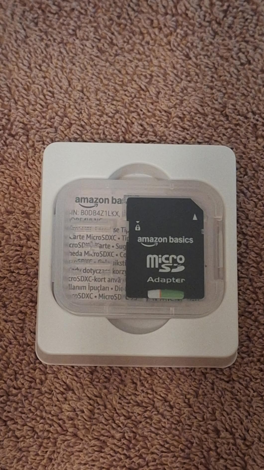 Amazon Basics 512GB microSDXC Card with Adapter for Tablets, Smartphones, Action Cameras, GoPRO, Drones, Full HD, Read Speed Up to 200MB/s, 1-Pack customer photo 2