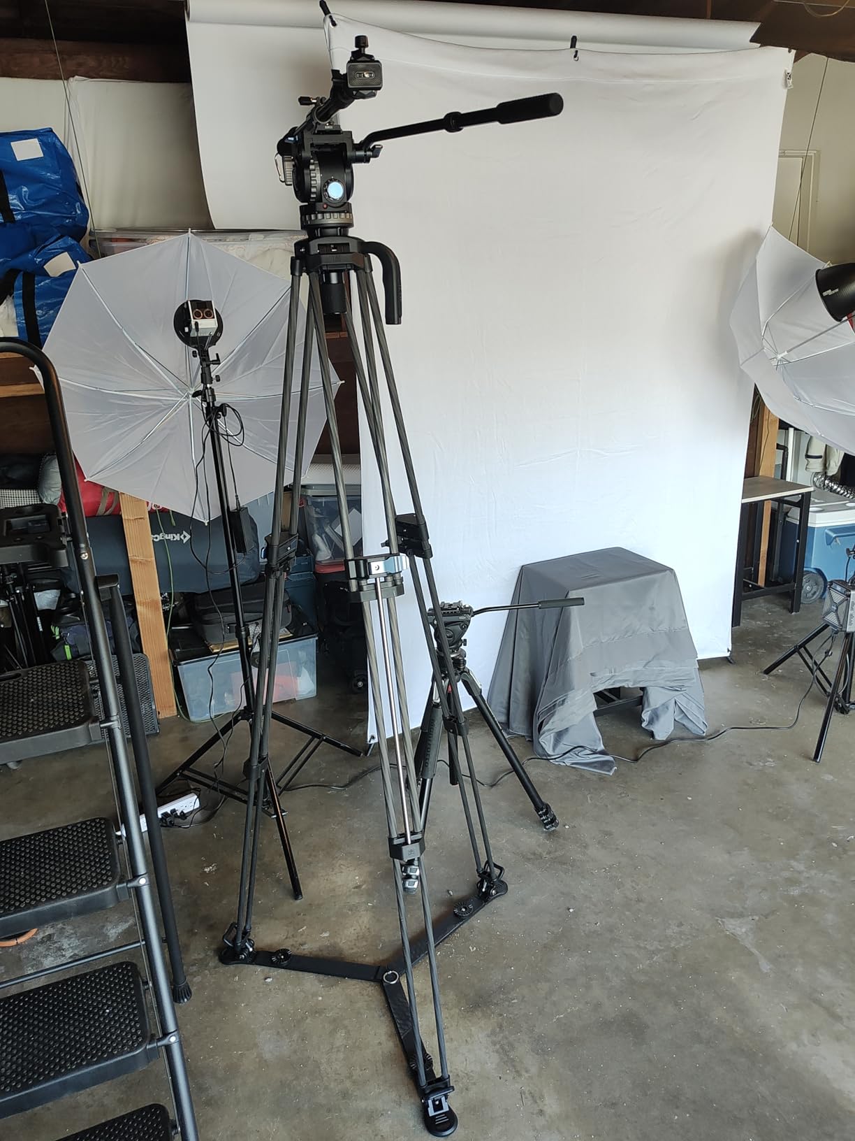 SIRUI SQ75+VHS10 Carbon Fiber Tripod, 71.7