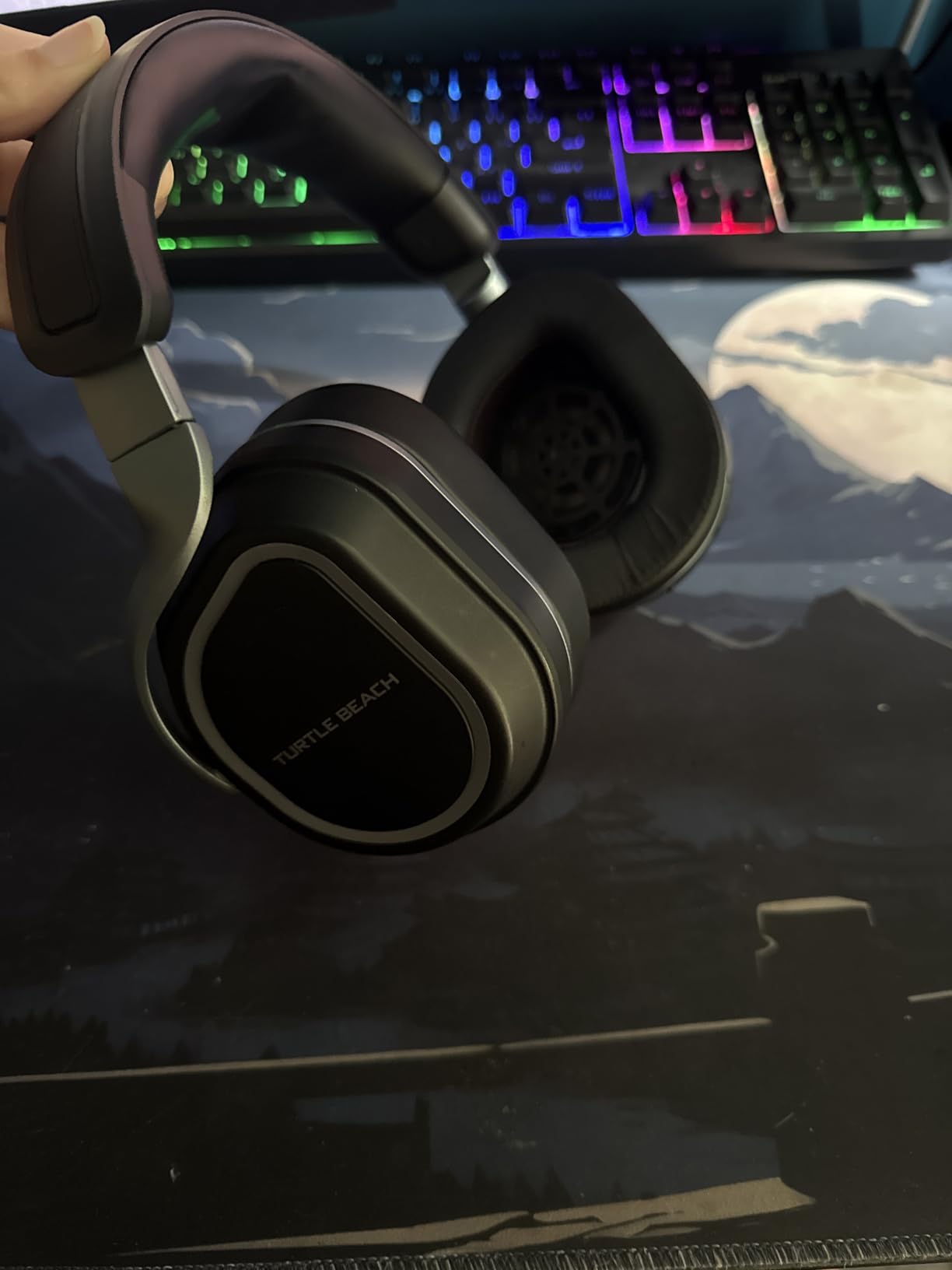 Turtle Beach Stealth 700 Wireless Gaming Headset for Xbox, PS5, PC, Mobile | Xbox Series X|S, Xbox One, PlayStation, Multiplatform, Bluetooth, 60mm Dual Drivers, 80-Hr Battery, Flip-to-Mute Mic, Cobalt customer photo 1