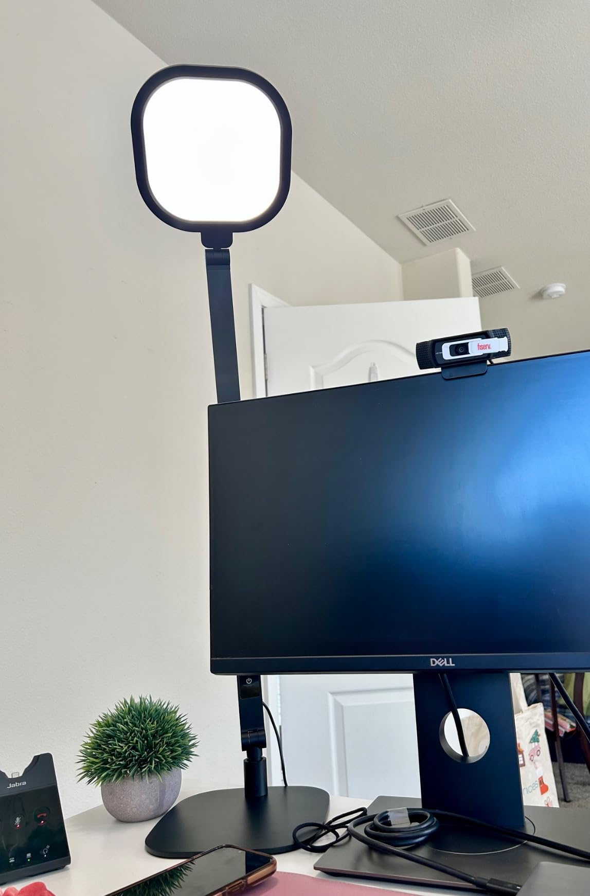 LitONES Desk Lamp for Home Office, Tall Computer Ring Light with CRI 97.8 customer photo 2