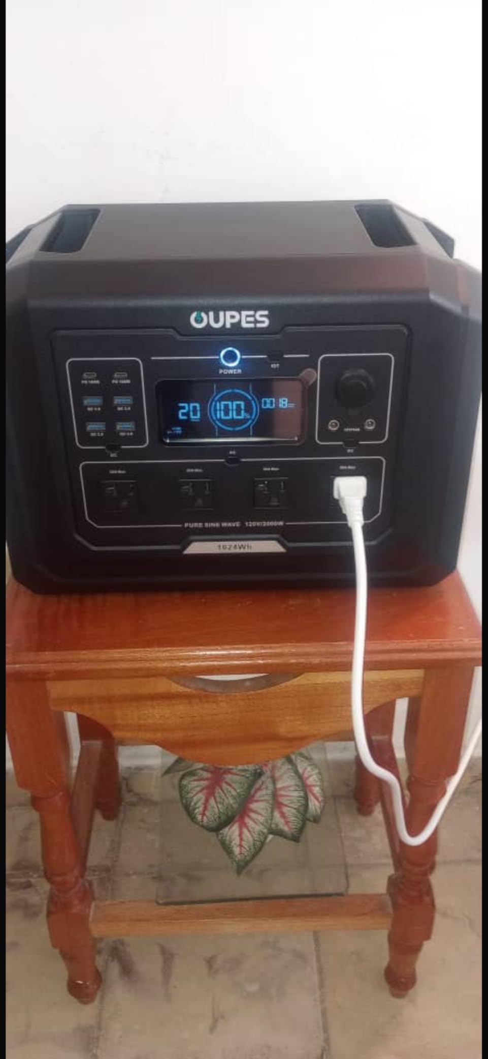 OUPES Mega 1 Portable Power Station 1024Wh 2000W (4500W Surge) customer photo 2