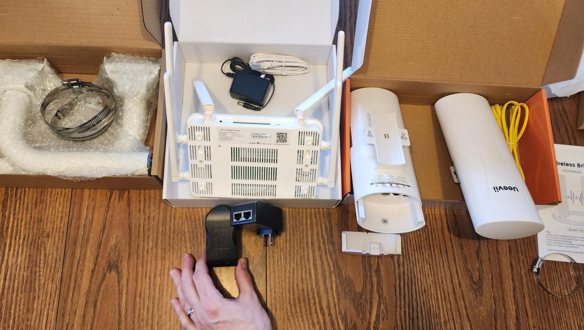 UeeVii 5KM Dual Gigabit Point to Point Wireless Bridge Complete Kit CPE688 | Designed for Barn/CCTV/Shop, with AX3000 WiFi 6 Router, Adjustable Brackets Included, 24V/48V POE Power Supply customer photo 2
