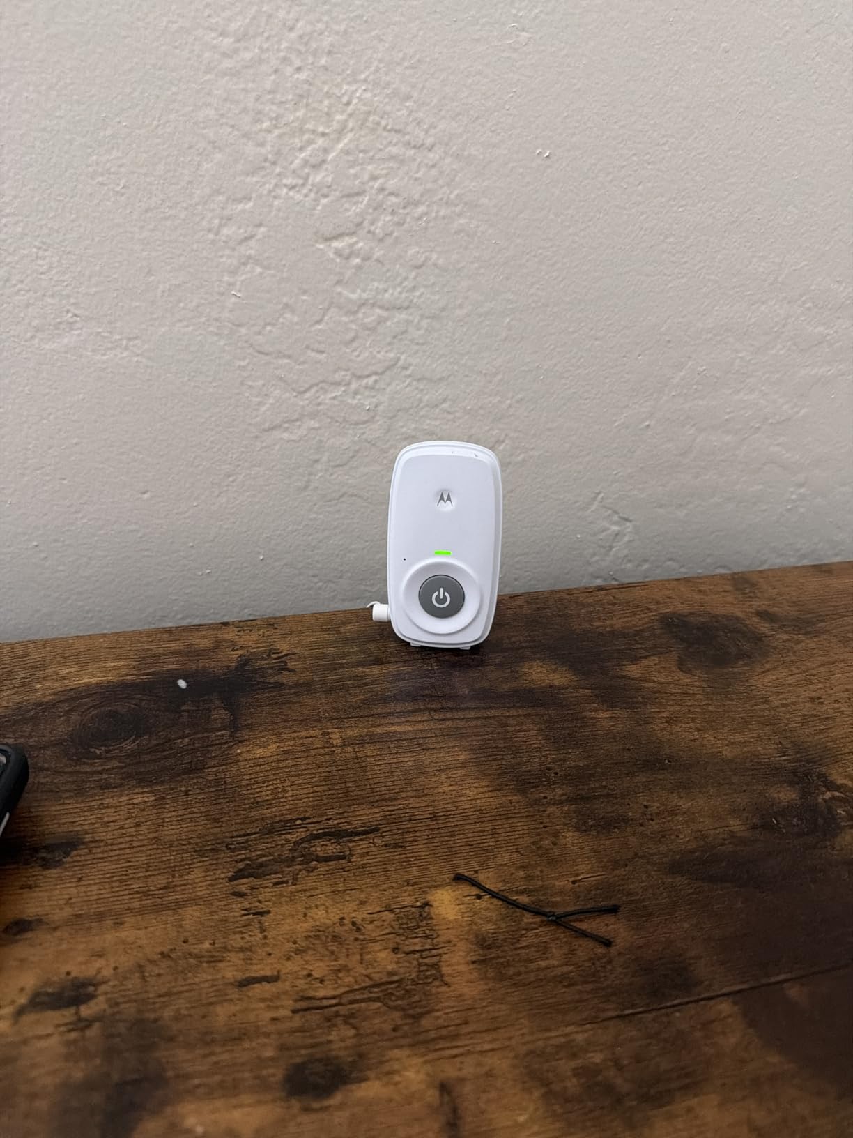 Motorola Nursery Audio Baby Monitor, No WiFi, Long Range 1000 ft, Volume Control, DECT Private Connection, Cry Detection, Portable Battery Parent Unit, Ideal for Safe Monitoring, No App, AM21 customer photo 2