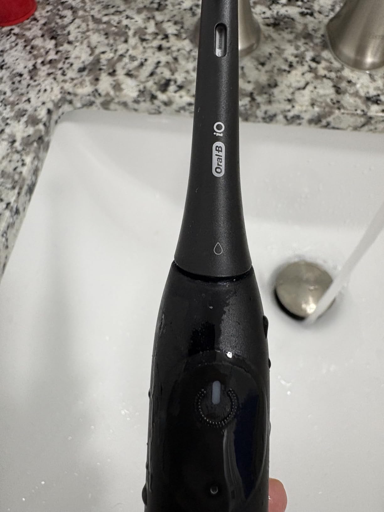 Oral-B iO Series 2 Limited Simple Clean Rechargeable Electric Toothbrush for Adults, Night Black, 3 Modes, Automatic Pressure Sensor for Gum Care, Travel Case customer photo 1
