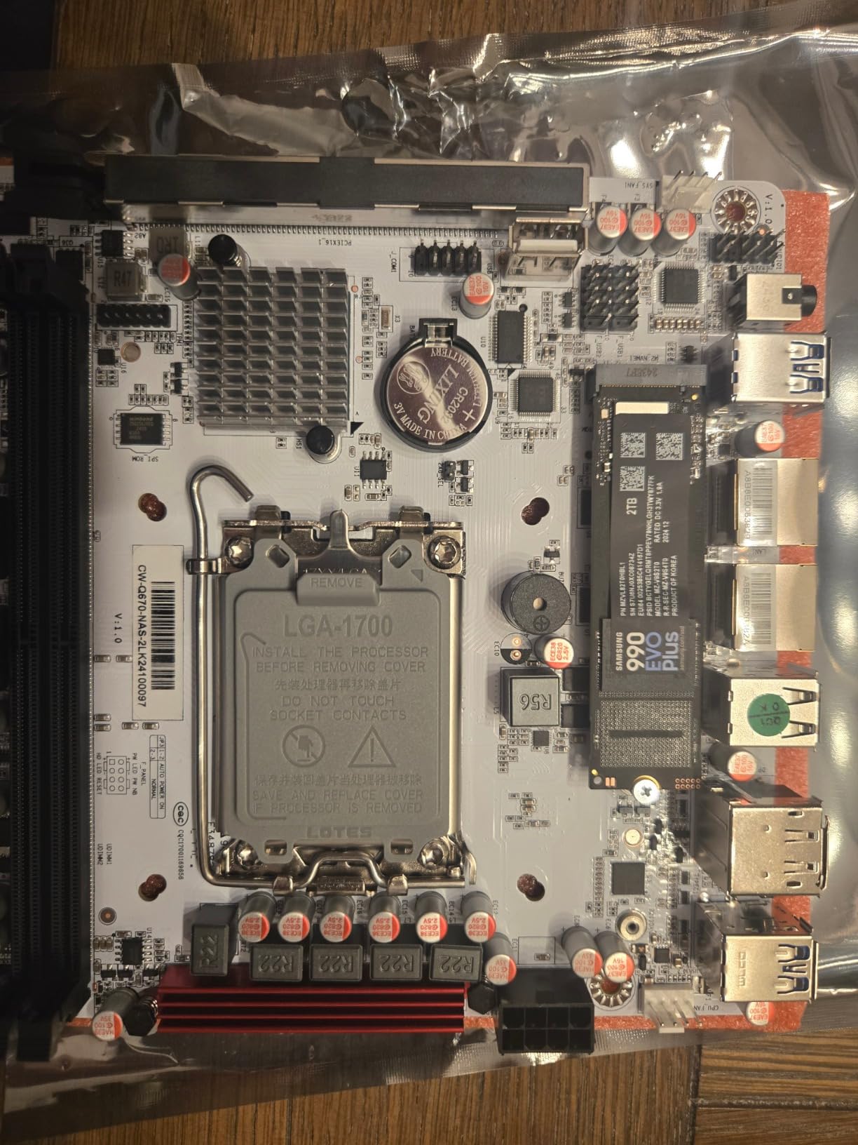 StoneStorm Q670 8-Bay NAS Mini ITX Motherboard (LGA1700, 12th/13th/14th Gen. Desktop Processor), 2*U-DIMM DDR5 MAX 64G, 3*M.2 NVMe, 8*SATA, i226-LM 2.5G vPro, 3*USB3.2, 1*Type-C 20Gbps, Dual 4K Display customer photo 2