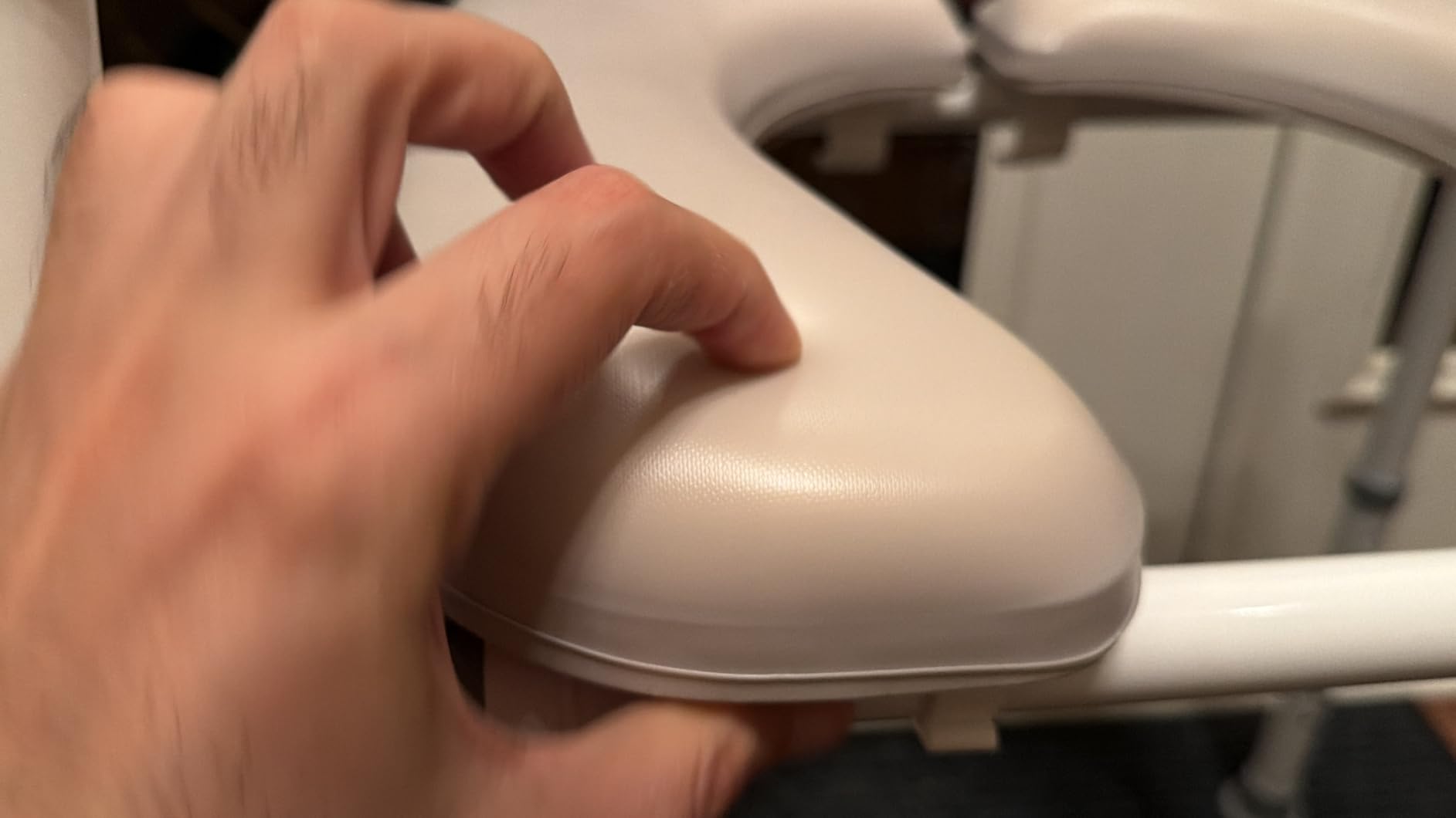 Raised Toilet Seat with Handles, Width & Height Adjustable customer photo 2