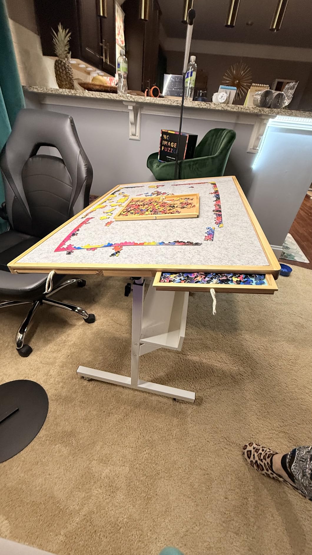 Tektalk Jigsaw Puzzle Table with LED Light, Jigsaw Puzzle Board with Angle & Height Adjustment, Wooden Plateau with Cover, Enclosed with 4 Roller Wheels, for Up to 1500 Pieces customer photo 2