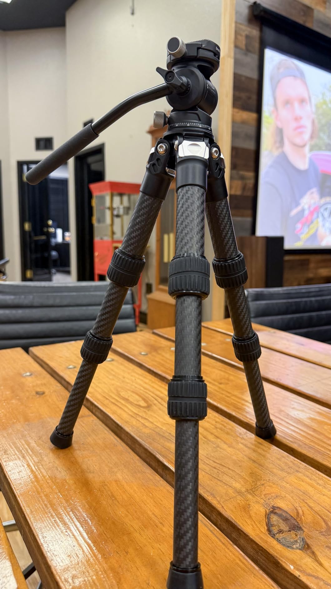 SmallRig Carbon Fiber Tabletop Tripod Kit - 5025 customer photo 1