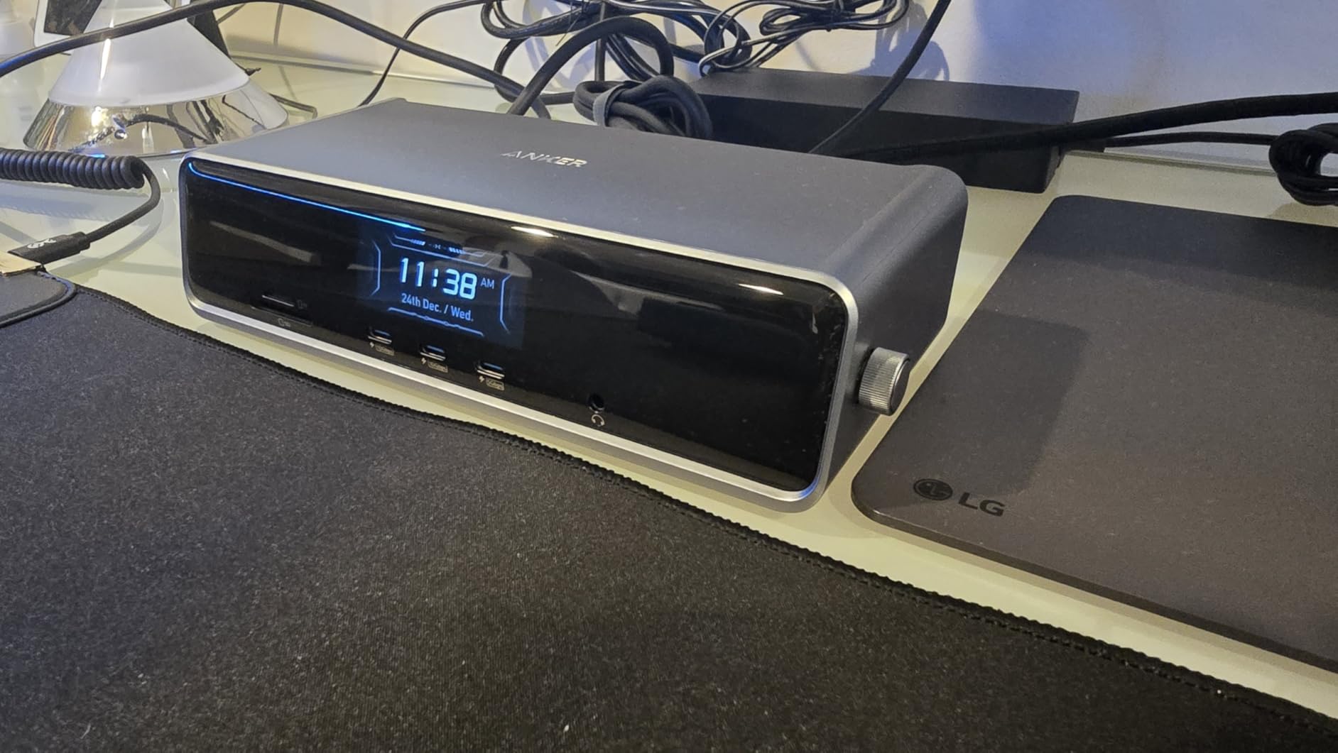 Anker Prime Docking Station (DL7400), 14-in-1 Triple Display, DisplayLink customer photo 2