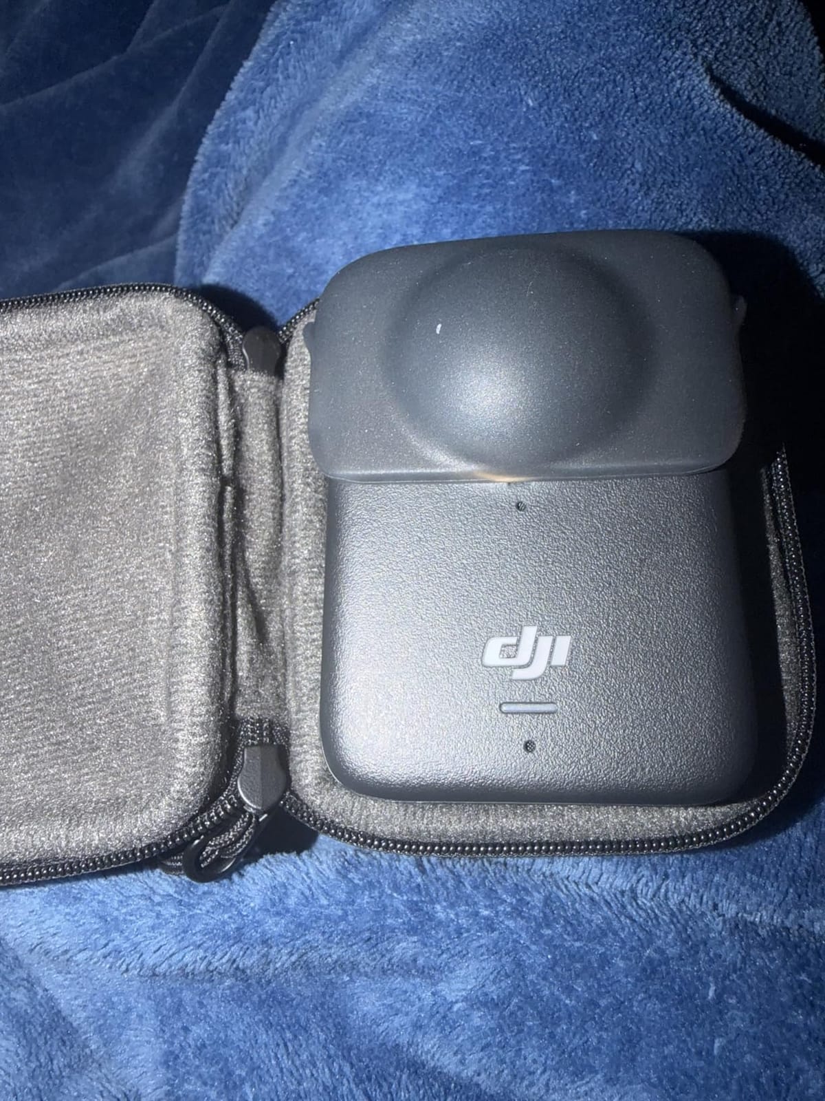 DJI Osmo 360 Standard Combo, 360 Action Camera customer photo 2