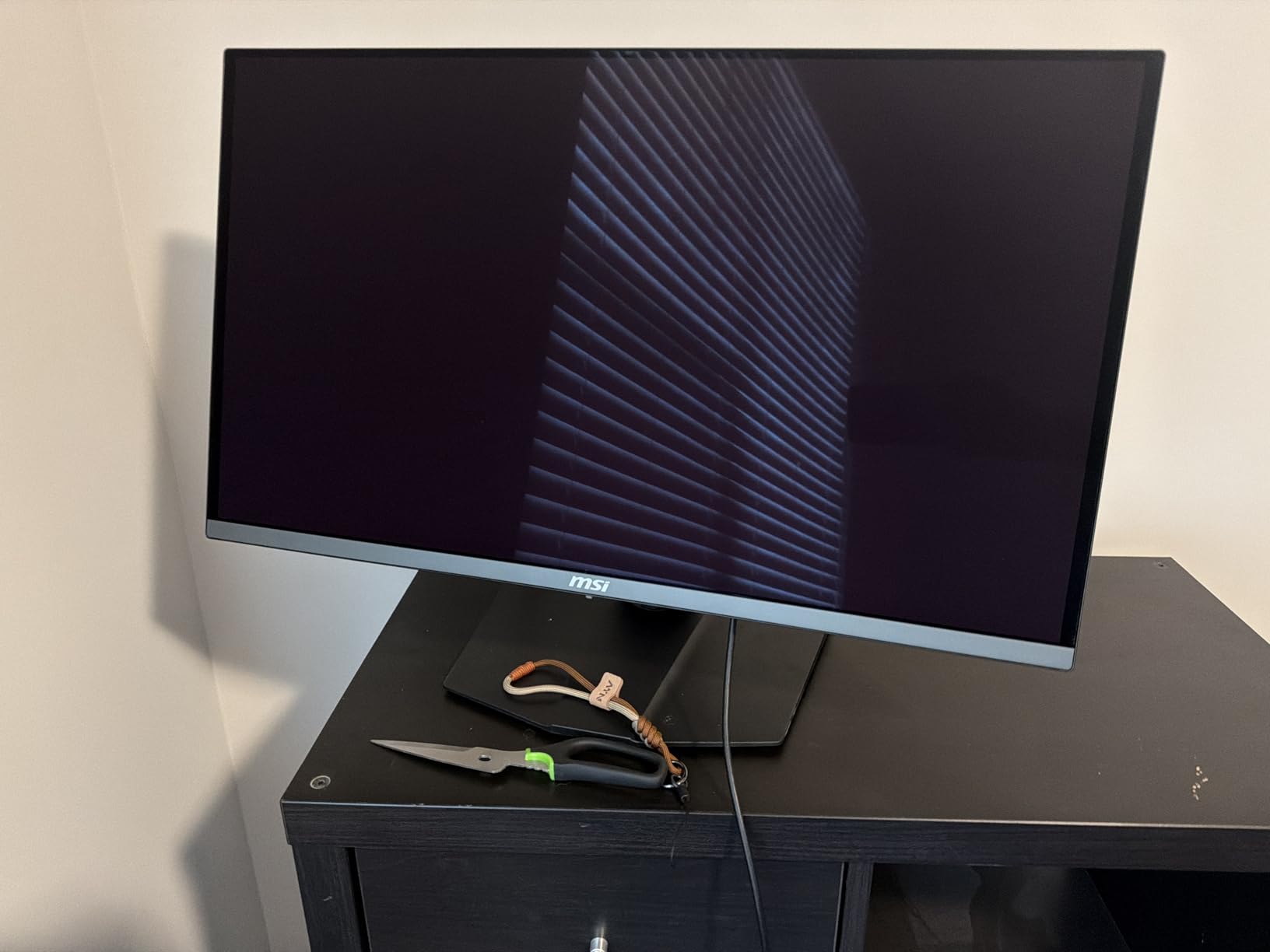 msi MPG 272URX QD-OLED 27 Inch 4K UHD Gaming Monitor - 3840 x 2160 QD-OLED Panel, EL Gen3, 240Hz / 0.03ms, 99% DCI-P3, DisplayHDR True Black 400, KVM, DP 2.1a, HDMI 2.1, USB Type-C 98W customer photo 2