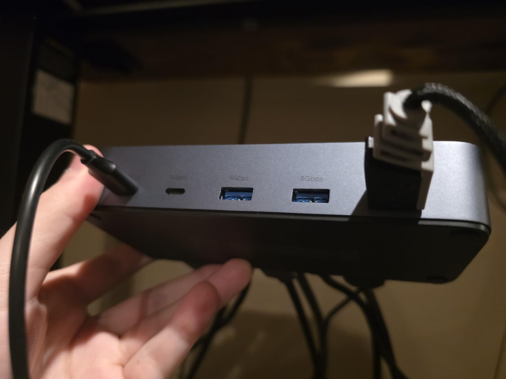 UGREEN 8K@60Hz Displayport KVM Switch 2 Monitors 2 Computers, Aluminum | with 4 USB 3.0 Ports, for 2 Computers Share Dual Monitors Keyboard Mouse Printer, with 2 USB Cables/Power Adapter/Controller customer photo 2