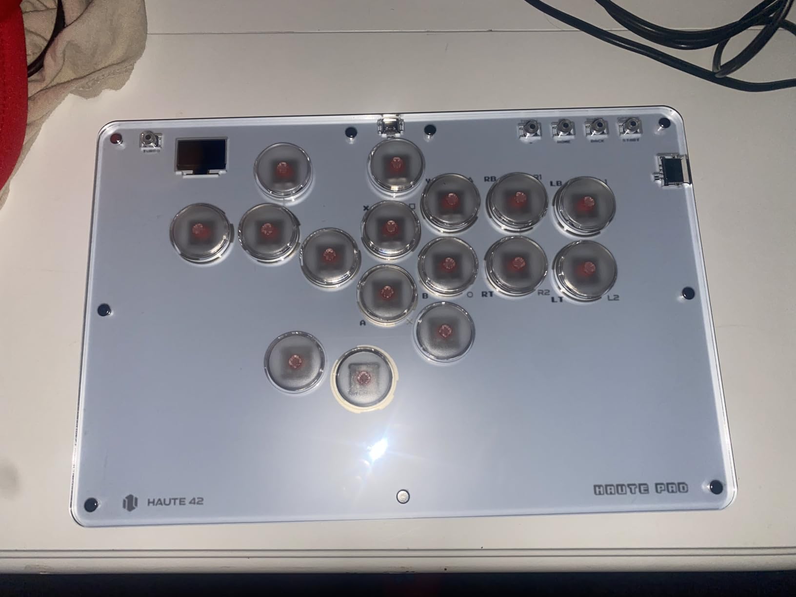 Haute42 T16 Pro Leverless Arcade Stick, Hot-Swap 16-Key Controller (Black) customer photo 2