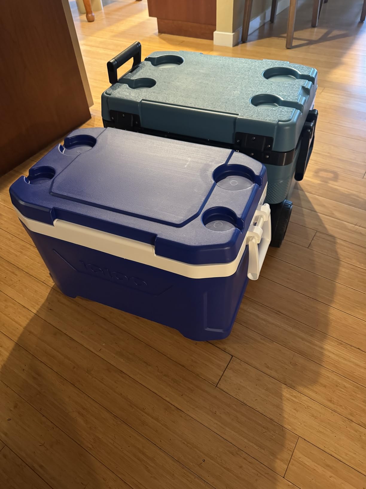 Igloo Trailmate 75 Qt Roller Cooler, Americana customer photo 1