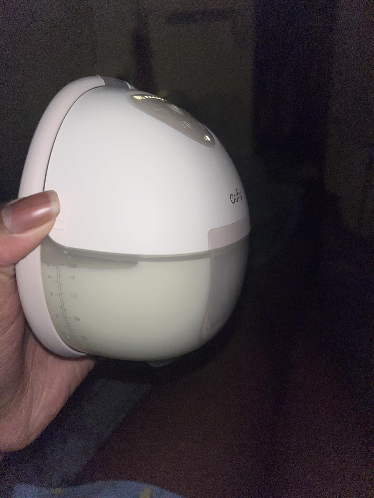 eufy Heated Wearable Breast Pump E20, Hands-Free, App Control customer photo 2