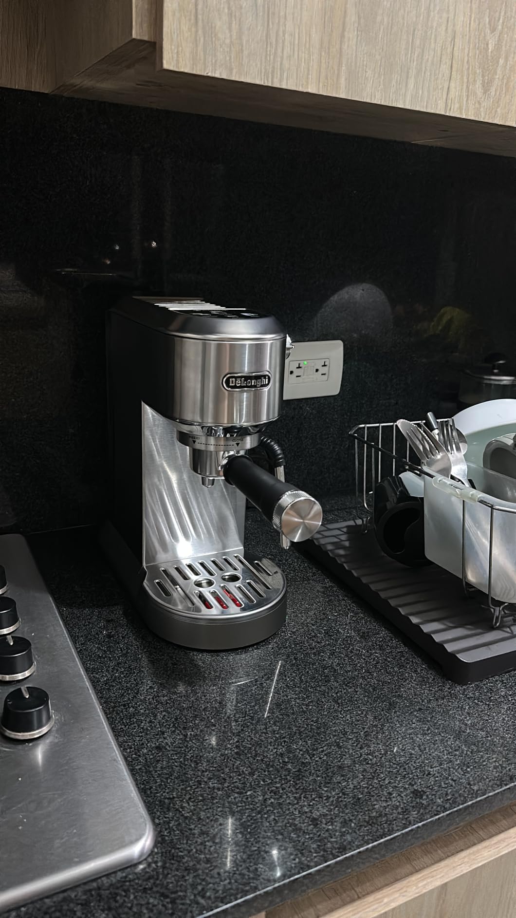De'Longhi Dedica Duo Compact Espresso Machine - Cold Brew Coffee Maker with Milk Frother Wand customer photo 2