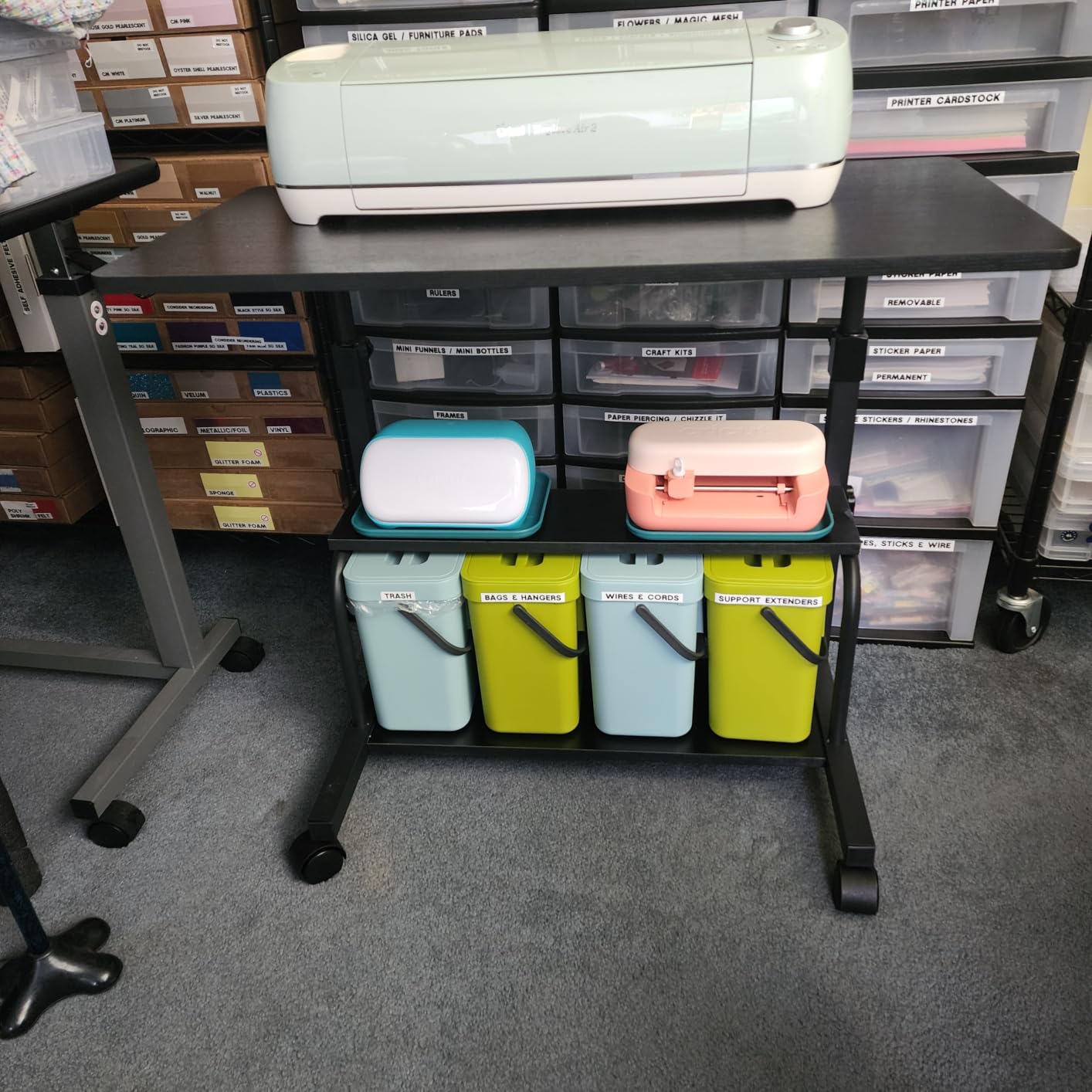 QZMDSM Portable Desk with Wheels Small Standing Desk on Wheels Adjustable Height Rolling Desks for Small Spaces, 32