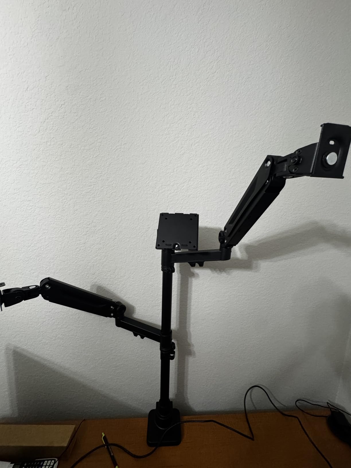 Triple Monitor Mount up to 49 inches, Fully Adjustable Heavy Duty 3 Monitor Arm with Gas Spring, Desk Mount for 3 Screens, C-Clamp & Grommet Base, Holds 44 lbs, Black customer photo 2