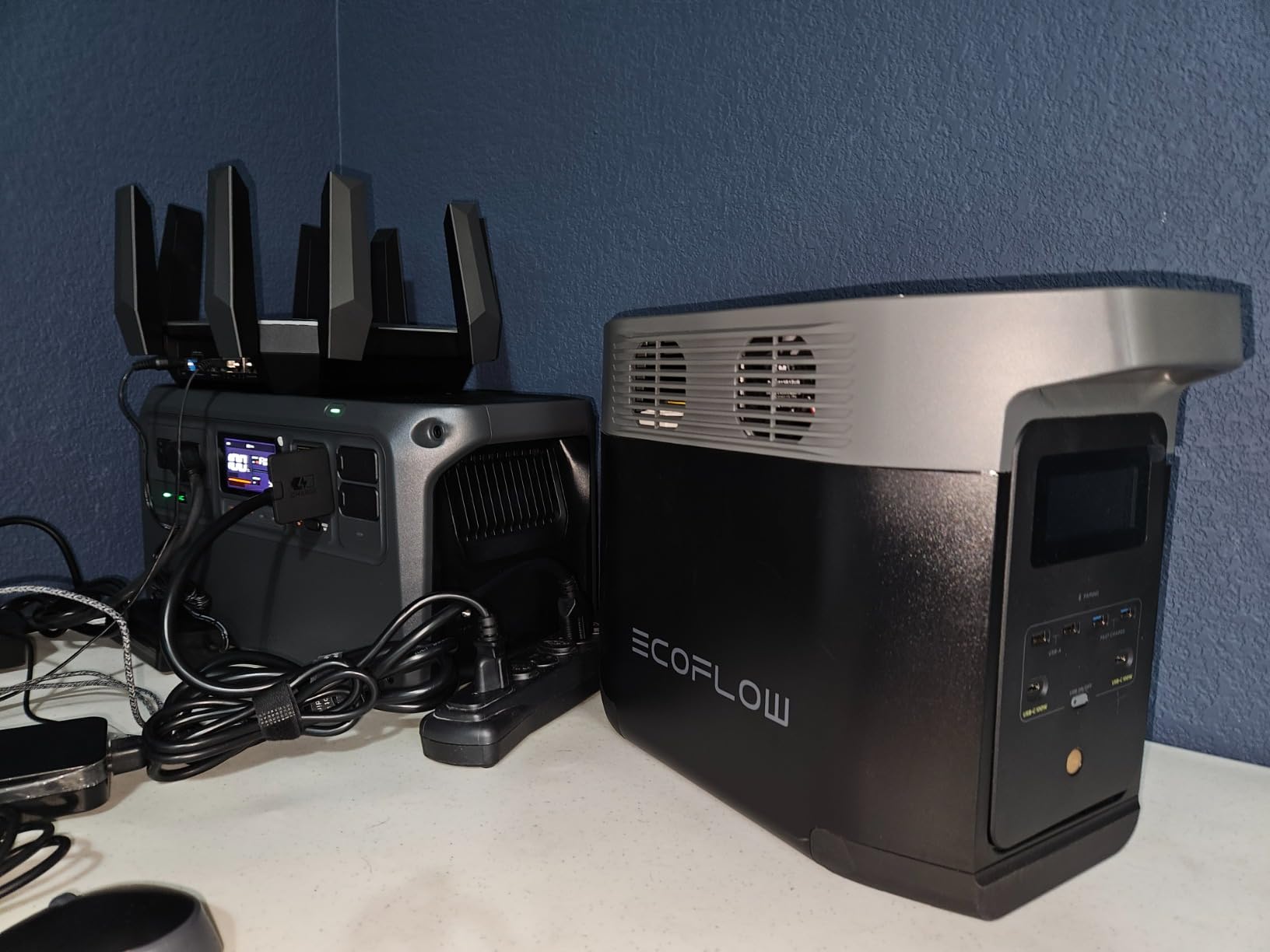 DJI Power 1000 V2 Portable Power Station, 1024Wh LFP Battery | Compact Size, 2600W Stable Output, 0-80% Recharge in 37 Mins, Electric Generator for Home, Camping, RVs, Off-Grid customer photo 1