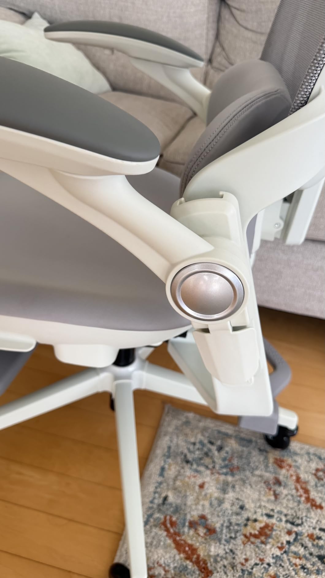 MUSSO E80 Muse Petite Ergonomic Office Chair for Women & Small Frames Black | 3-Level 3D Lumbar Support; 4D Headrest; 90 Degree Flip-Up Arms & Footrest; 135 Degree Recline; Breathable Mesh customer photo 2