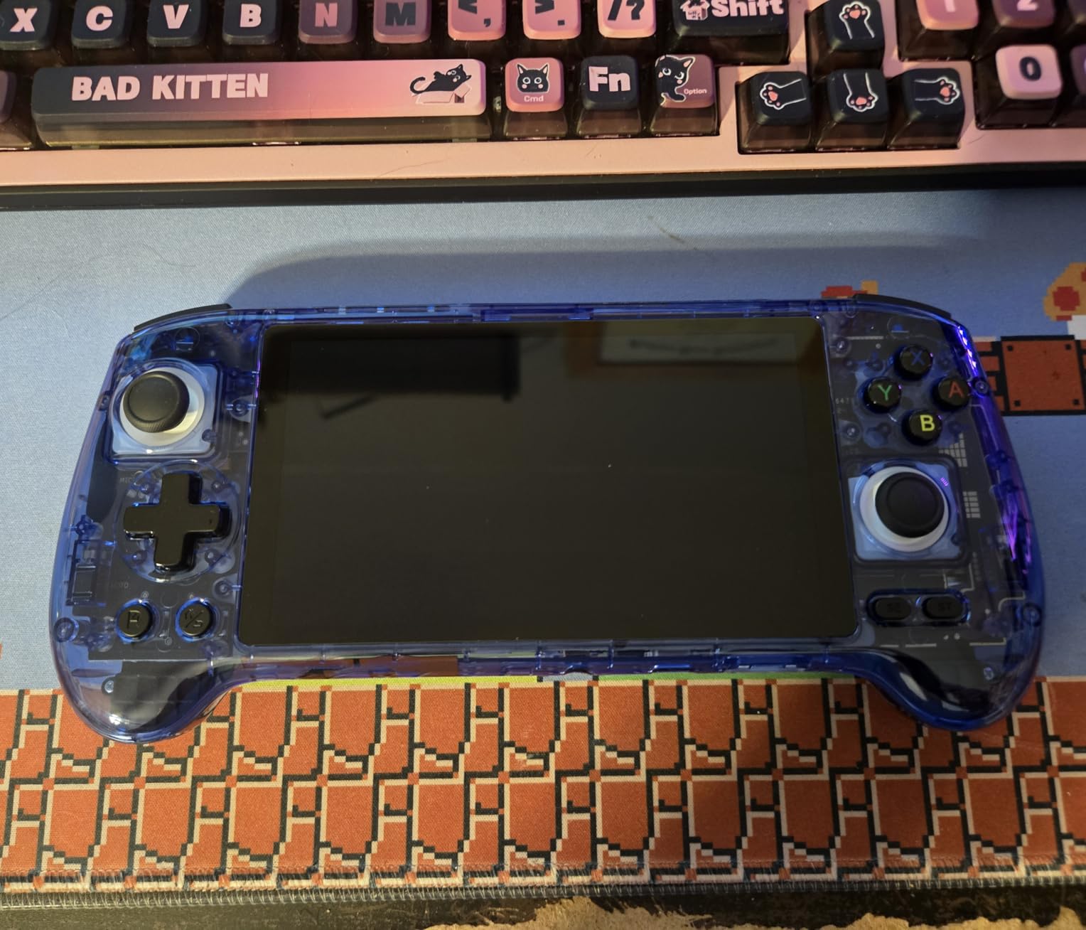 Anbernic RG556 Retro Handheld Game Android 13, RG 556 Handheld Game with 5.48 inch Touch OLED Screen, RG556 Supports DP and WiFi Bluetooth has Hall Rocker Battery 5500mAh customer photo 2