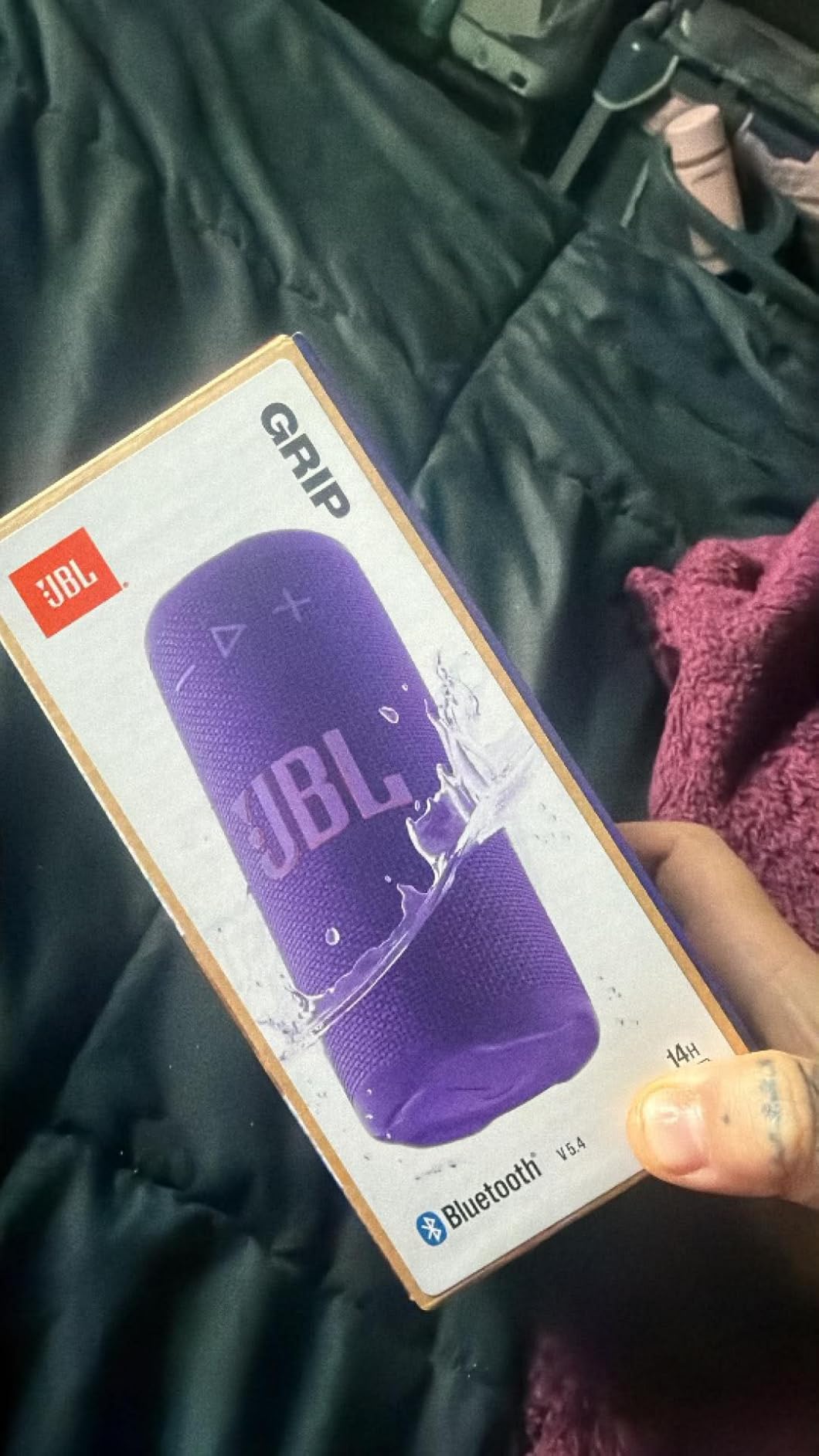 JBL Grip Portable Bluetooth Speaker, Waterproof, Ambient Light - Blue, Up to 14 Hr Playtime, AI Sound Boost, IP68 Waterproof And Dustproof, Drop-Proof, App Control, Ideal For Outdoor And Travel customer photo 2