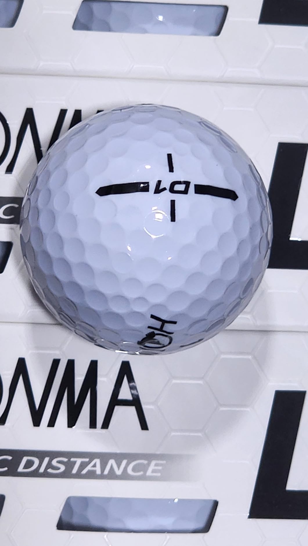 Honma D1 Distance Golf Balls, White & Multi-Color Options, 1 Dozen customer photo 1