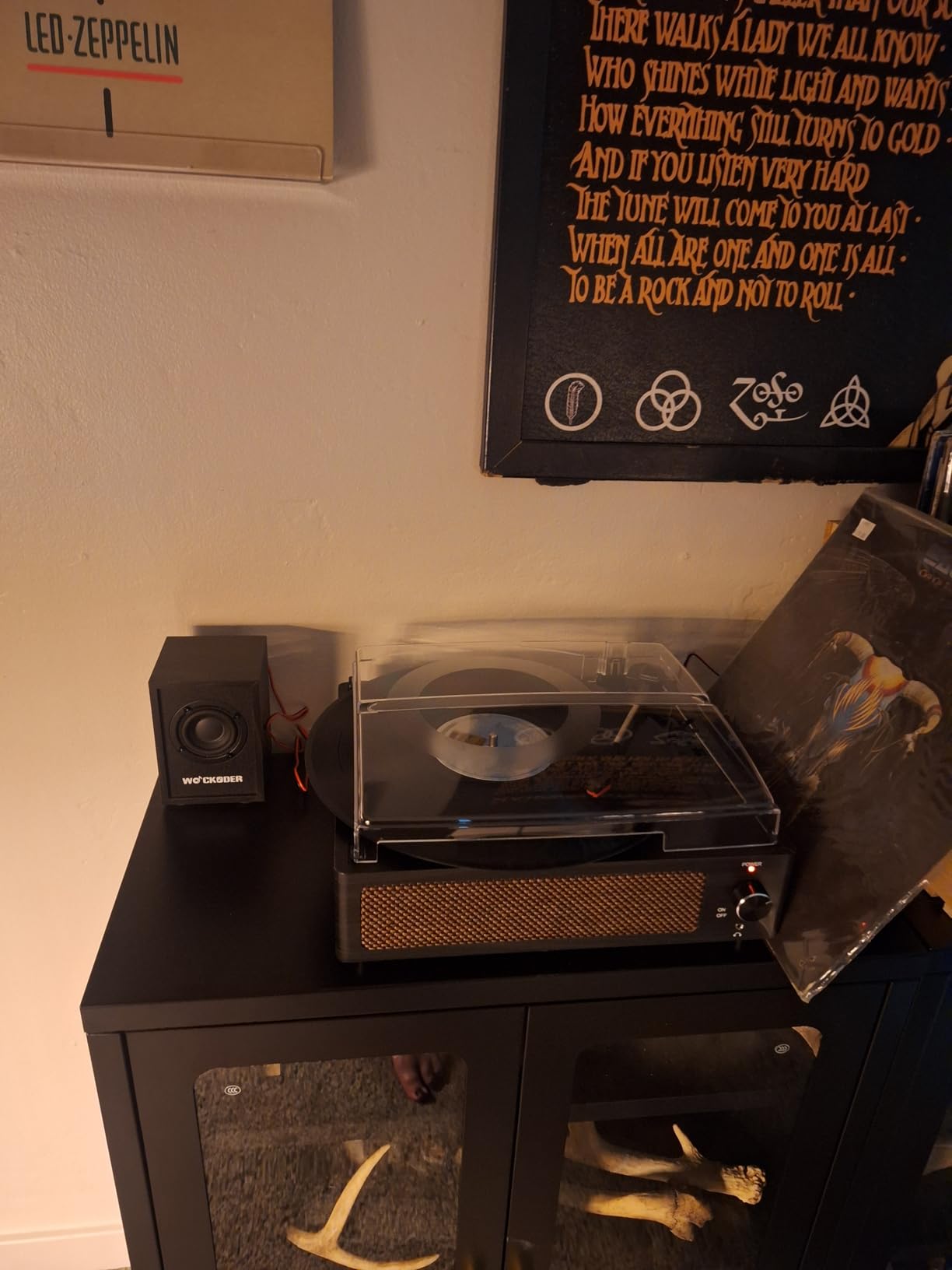 Vinyl Record Player with 2 External Passive Speakers,Black Wooden customer photo 1