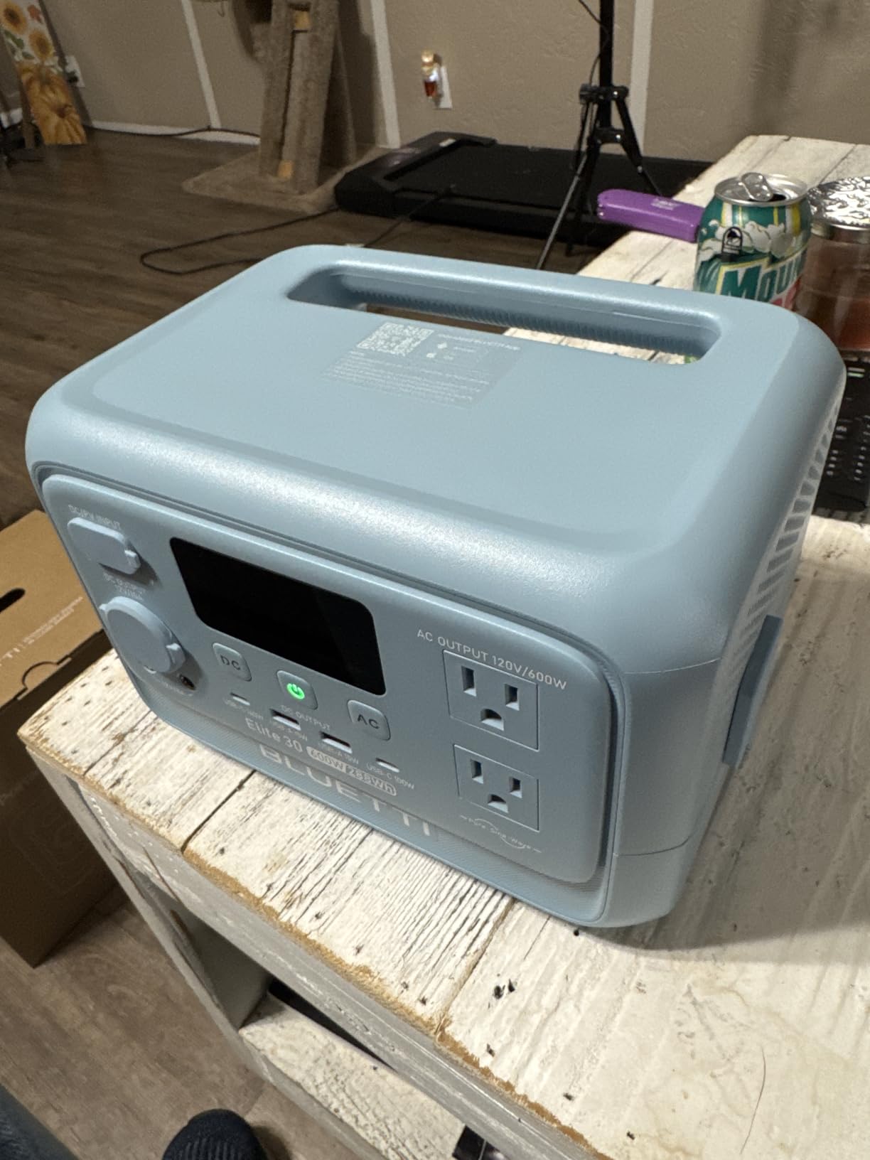 BLUETTI Elite 30 V2 Portable Power Station 288Wh 600W LFP Solar Generator customer photo 1