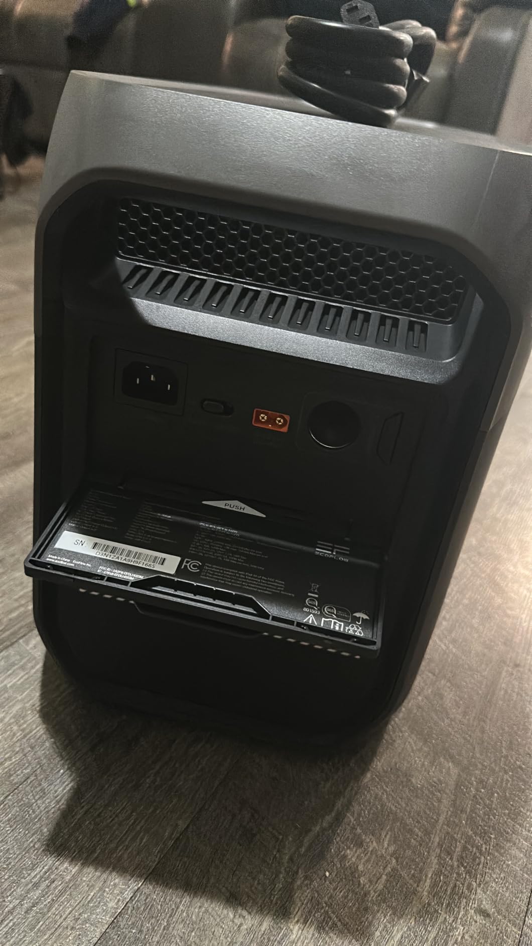 EF ECOFLOW DELTA 3 Max Portable Power Station, 2048Wh LFP Battery, 2400W | 3400W X-Boost Output, Ultra-Fast 0-80% Charging in 1.13 Hr, Home Backup & RV Camping, Solar Generator (Solar Panel Optional) customer photo 2