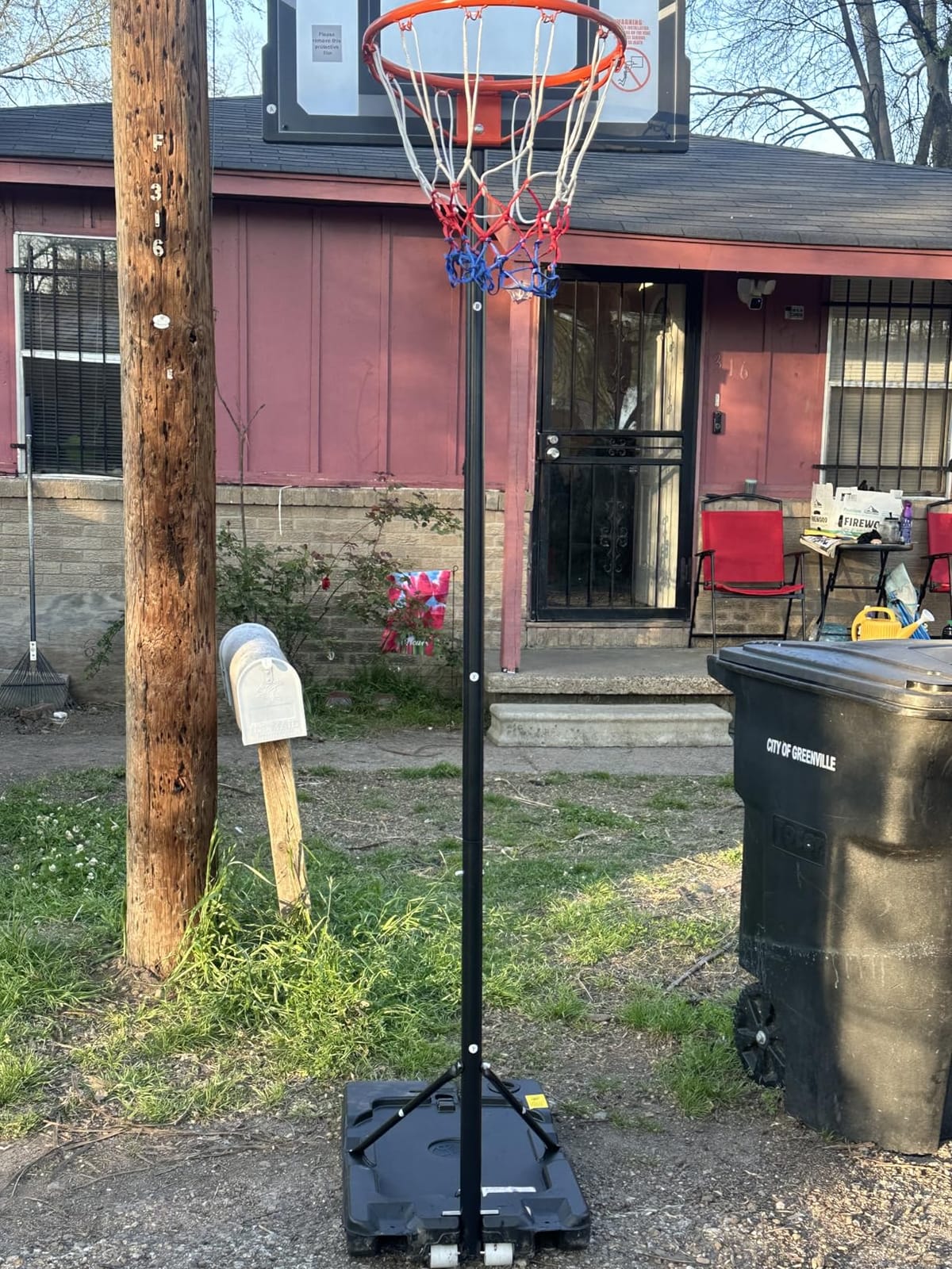 TONBUX Kids Basketball Hoop Outdoor, 3.5-7ft Stepless Adjustable Height, Portable Basketball Hoop for Kids in Backyard, Driveway and Indoor, Shatterproof PC Backboard customer photo 2