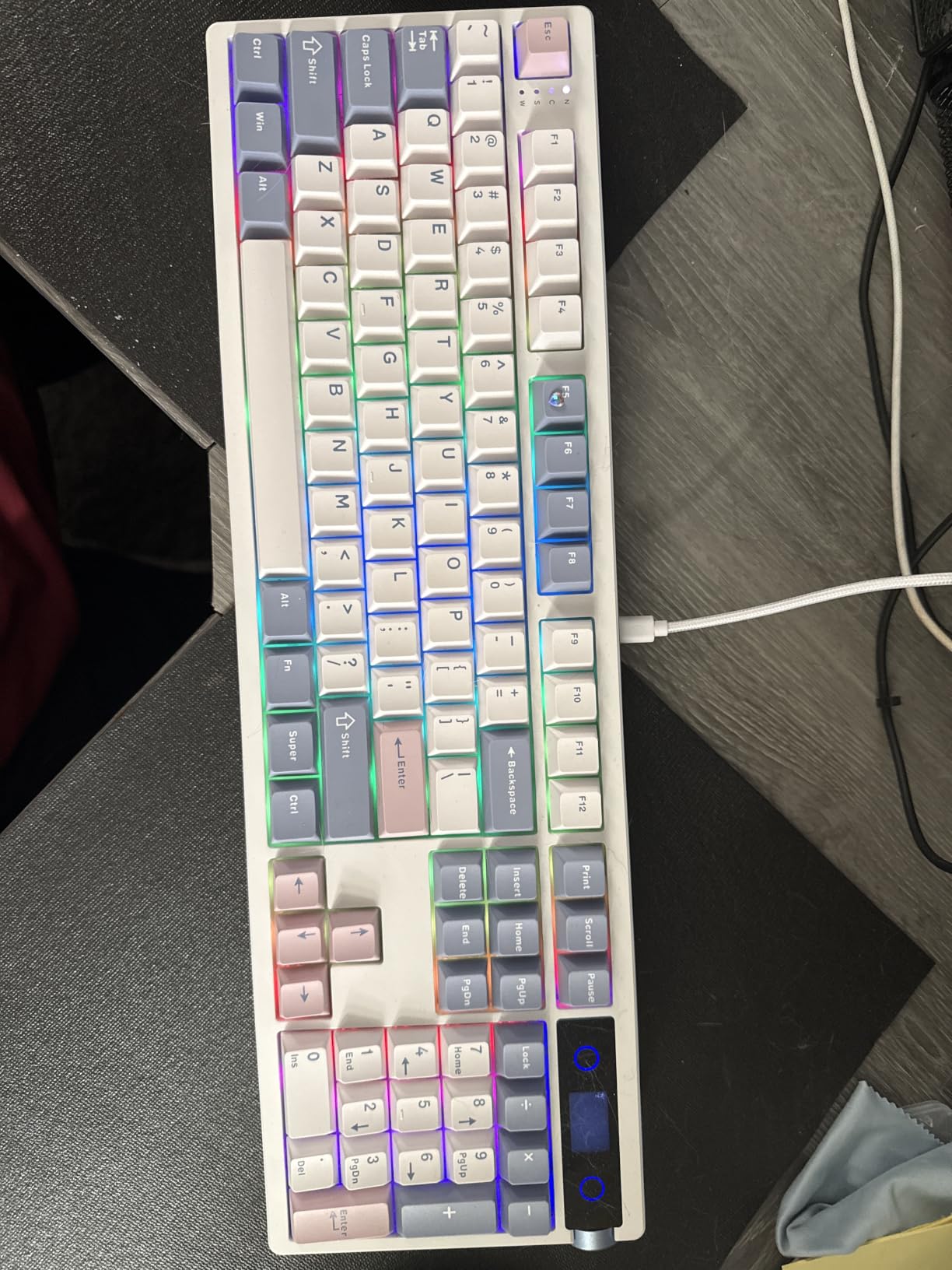 EPOMAKER TH108 PRO Full Size Mechanical Keyboard with Screen & Knob | Wireless Gaming Keyboard with 10000mAh, Creamy Gasket, Hot Swap, Custom Driver, RGB Backlight (White, Sea Salt Silent) customer photo 2