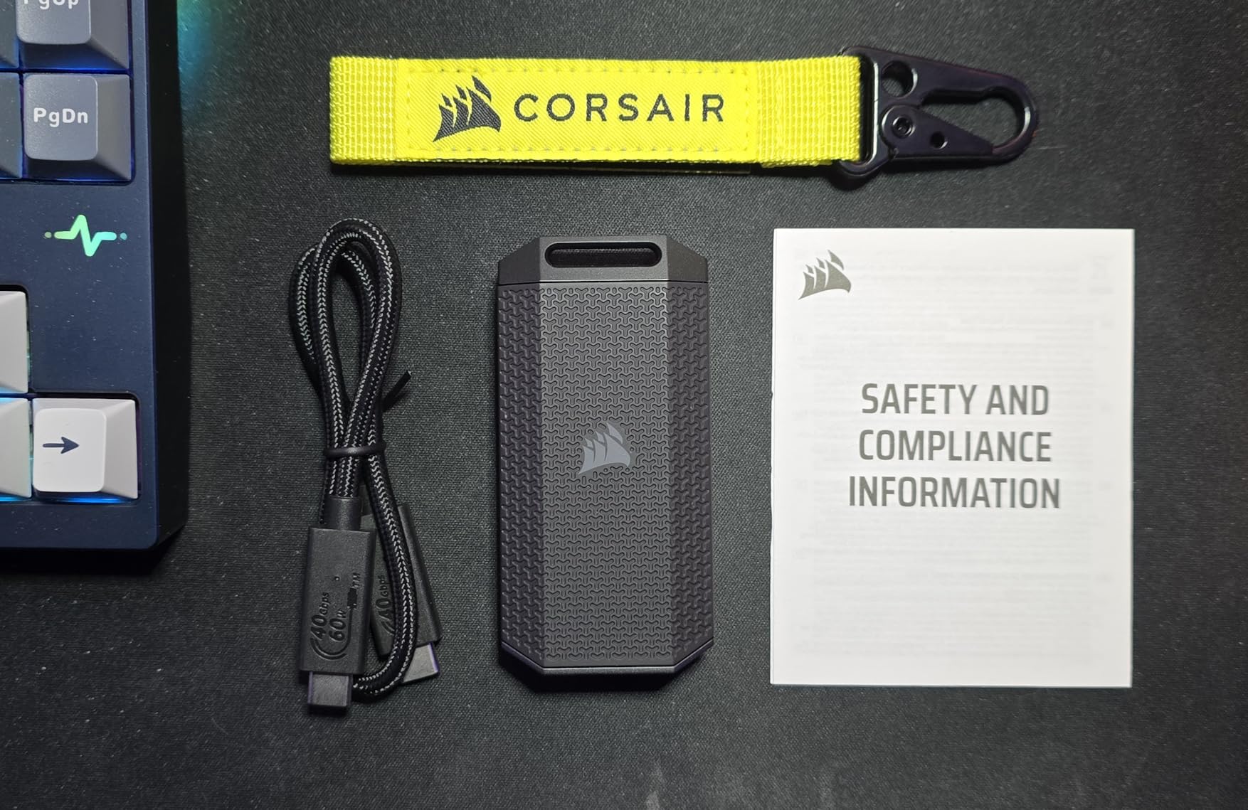 Corsair EX400U Survivor 2TB USB4 External SSD – Up to 4000 MB/s, IP55 Rugged Drive, Plug & Play for PC, Mac & iPad – Black customer photo 2