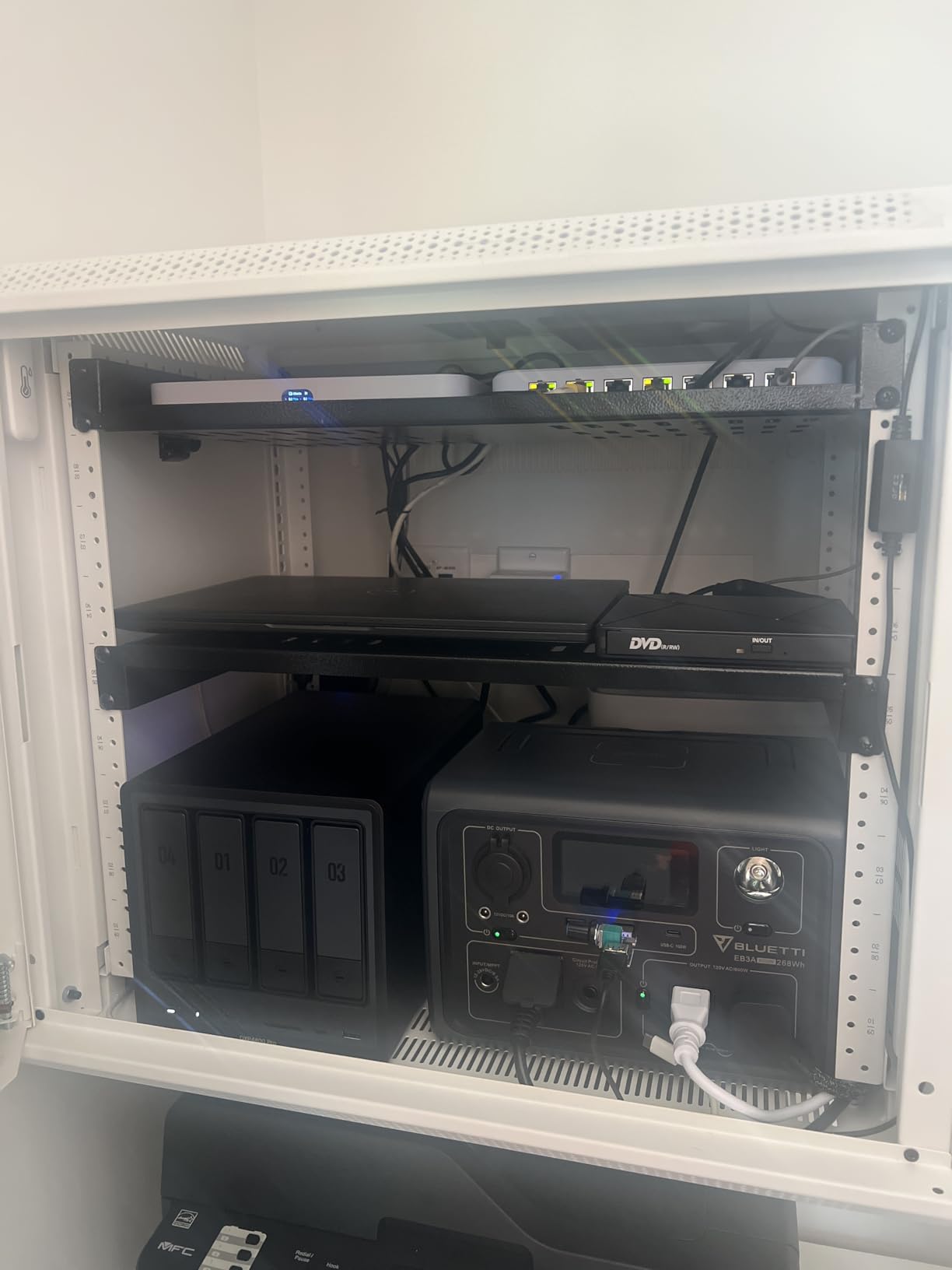 UGREEN NAS DXP4800 Pro 4-Bay for IT Professionals, Developers & Power Users customer photo 1