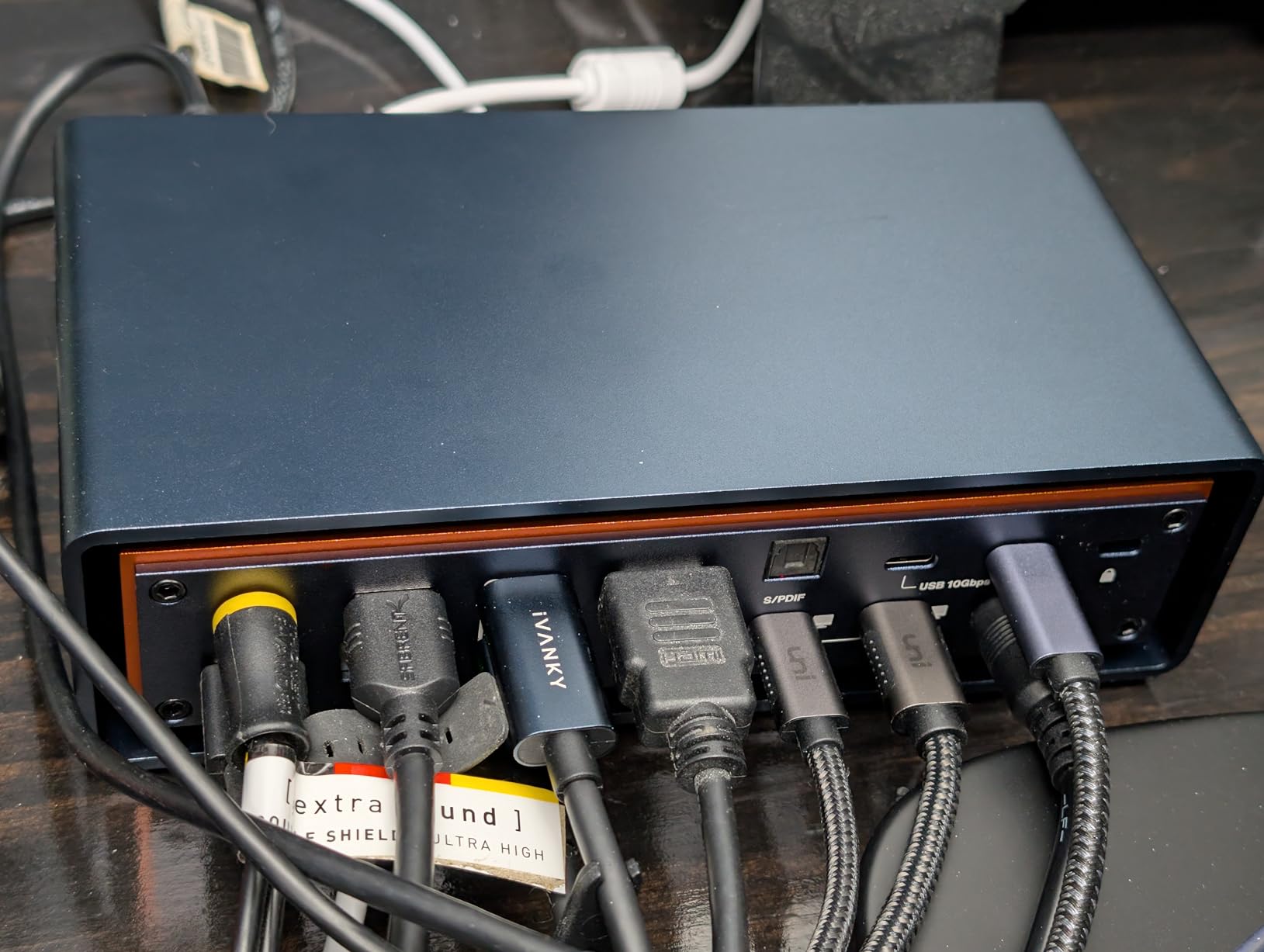iVANKY FusionDock Max 2 Upgraded 23-in-1 Intel Certified Thunderbolt 5 Dock customer photo 1