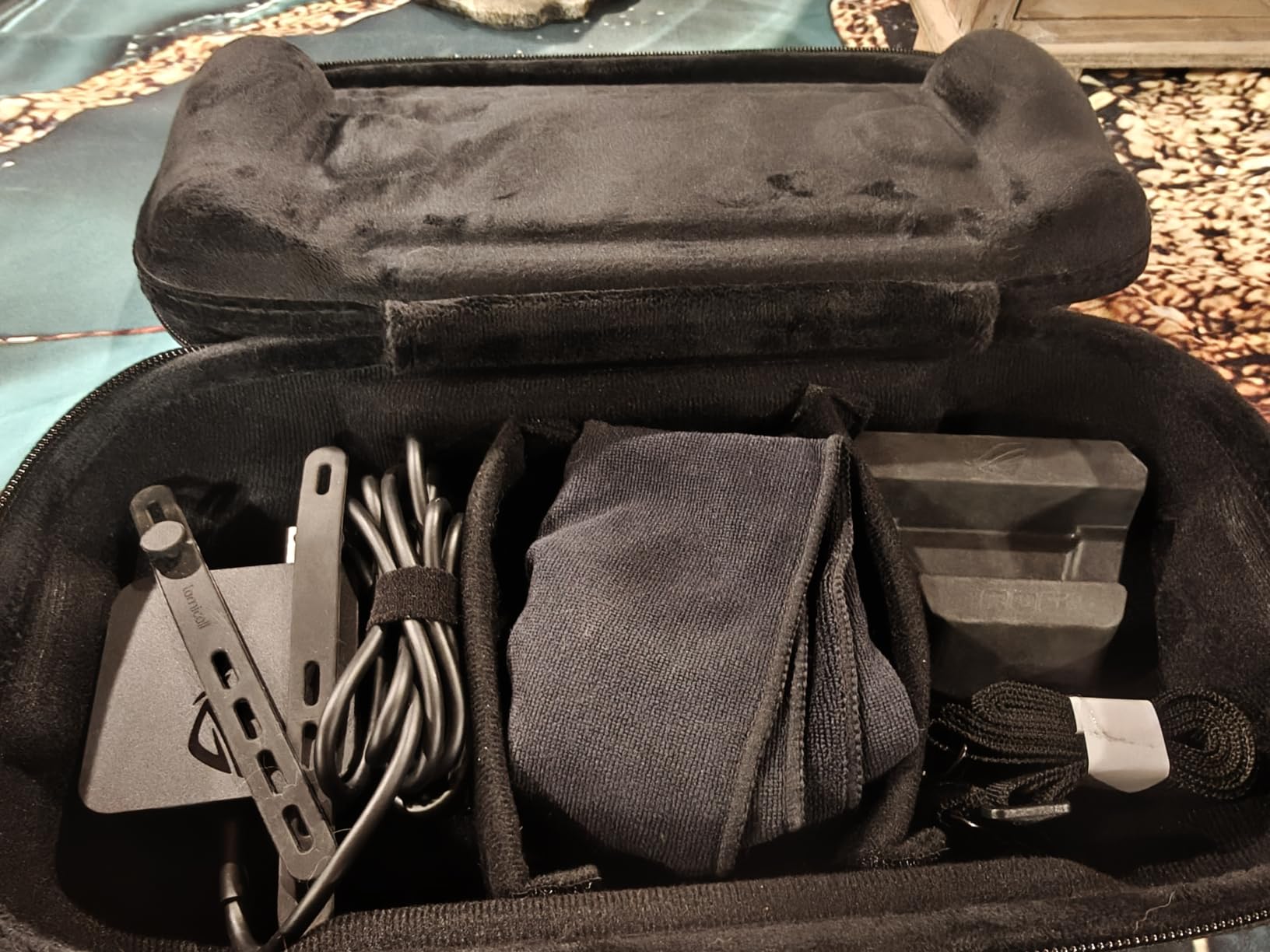 JSAUX Carrying Case for ROG Xbox Ally/Ally X, All-in-One Accessories Bundle customer photo 1