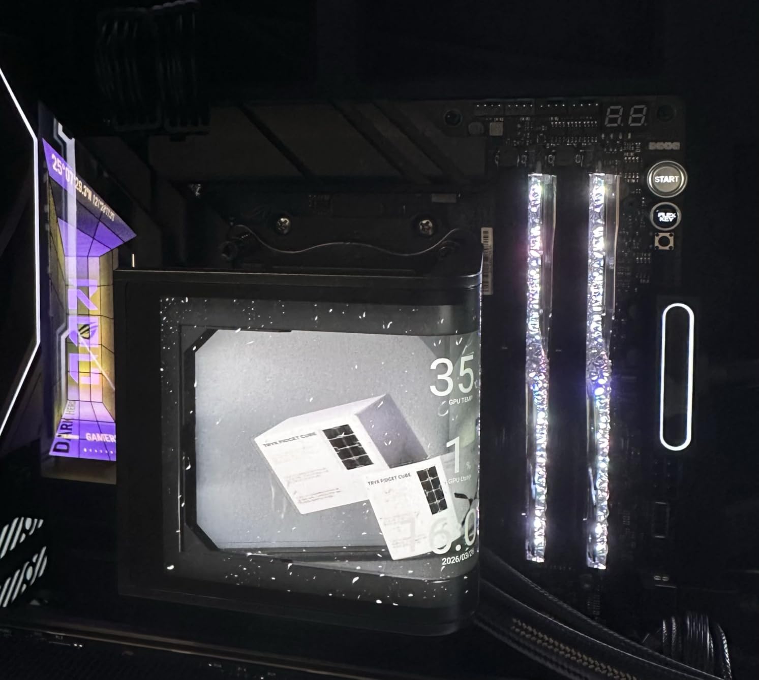 ROG Crosshair X870E Dark Hero AM5 ATX Motherboard, DDR5, DIMM Fit, WiFi 7, 10Gb & 5Gb LAN, PCIe 5.0, 5X M.2, 2X USB4, AIO Q-Connector customer photo 2