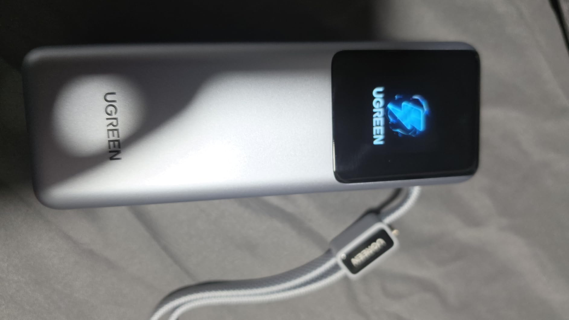 UGREEN Nexode Pro 25000mAh 200W Retractable Cables Power Bank for iPhone customer photo 1