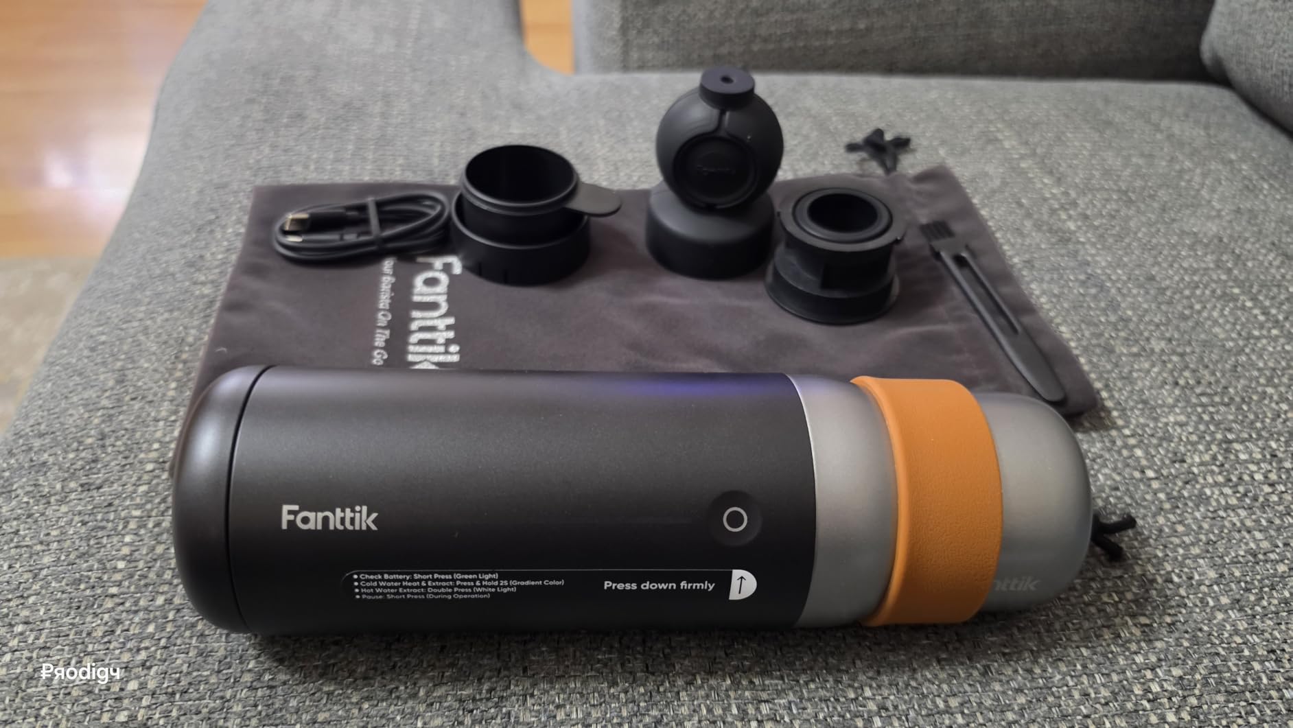 Fanttik Cafein 11 Portable Espresso Maker, 20 Bar Coffee machine with USB-C customer photo 1