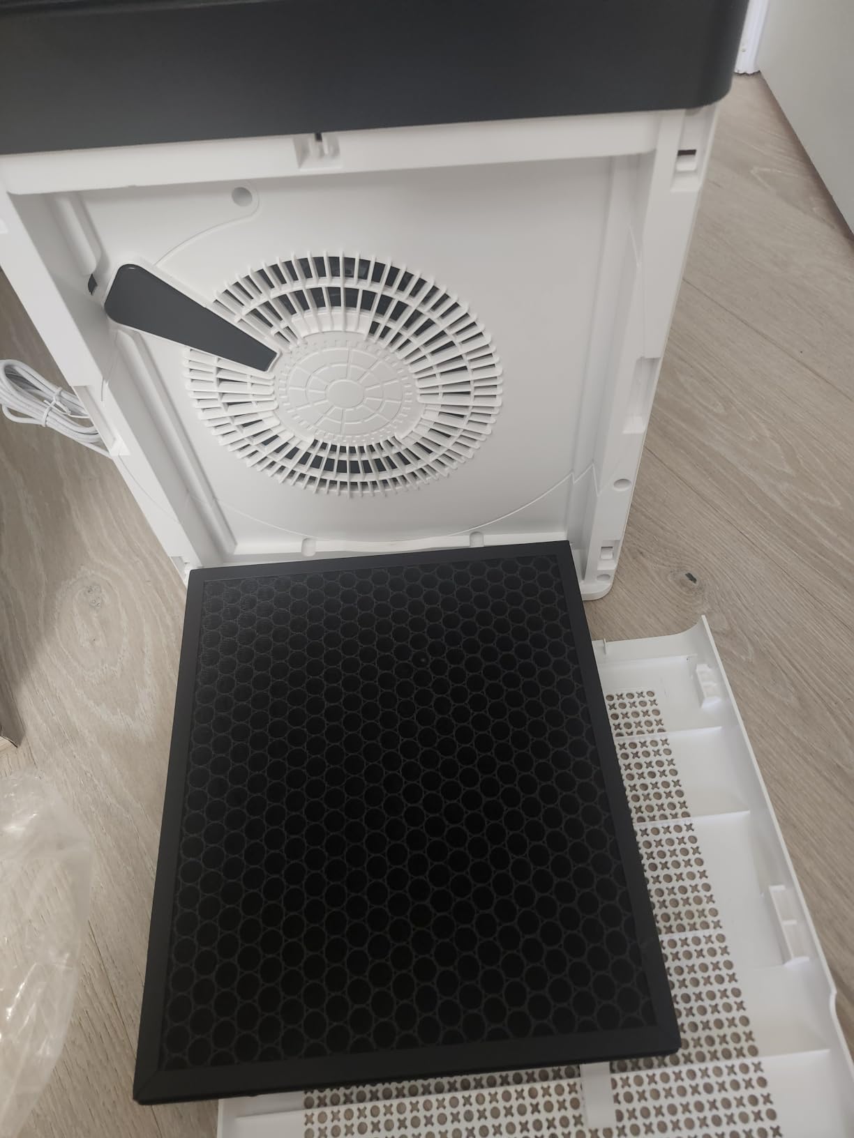 Pet Air Purifier for Home Dual-Sided Intake, High-Activated Carbon | Washable Pre-Filter Pet Fur, 22 dB Auto Mode, HEPA Air Cleaner for Bedroom, Odor, Dander, Allergies, Wildfire Smoke 2500 Ft² customer photo 2