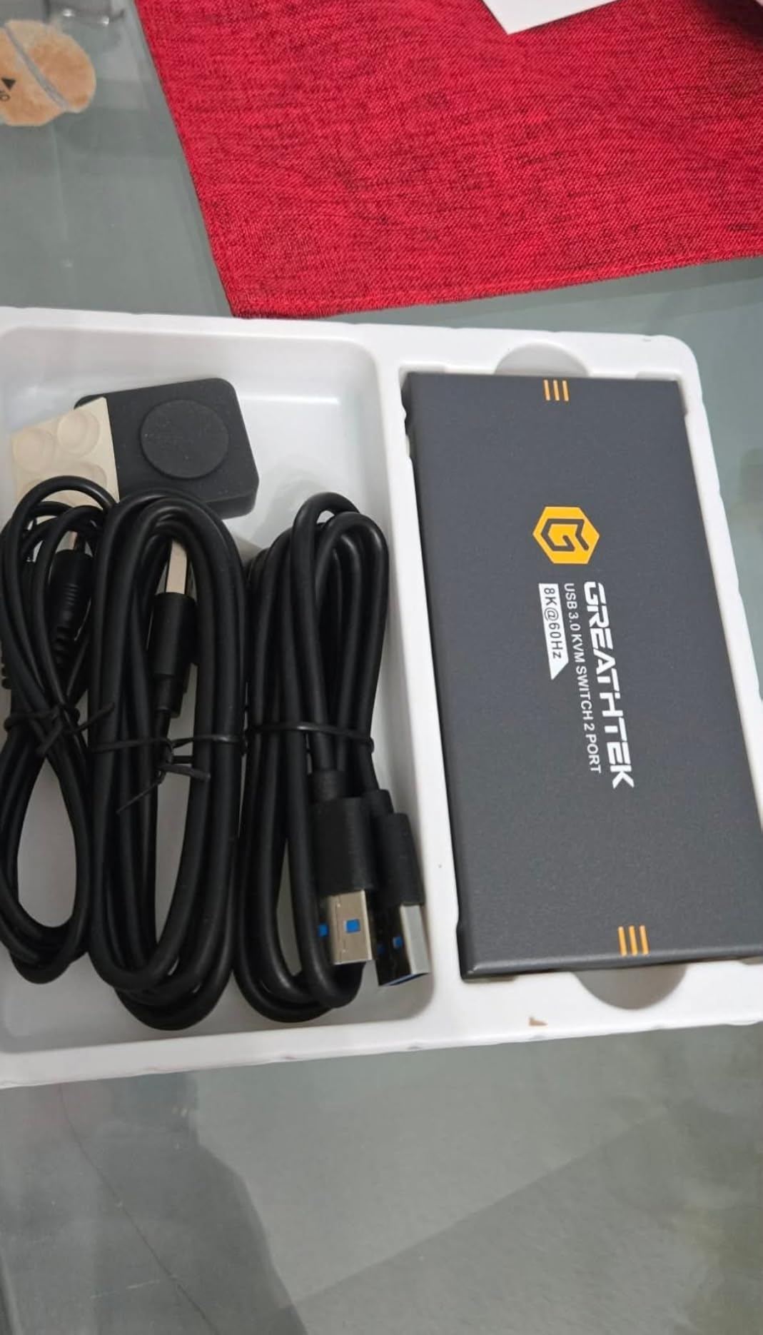 Heravo USB 3.0 HDMI KVM Switch 2 Monitors 2 Computers, 4K@60Hz Dual Monitor customer photo 2