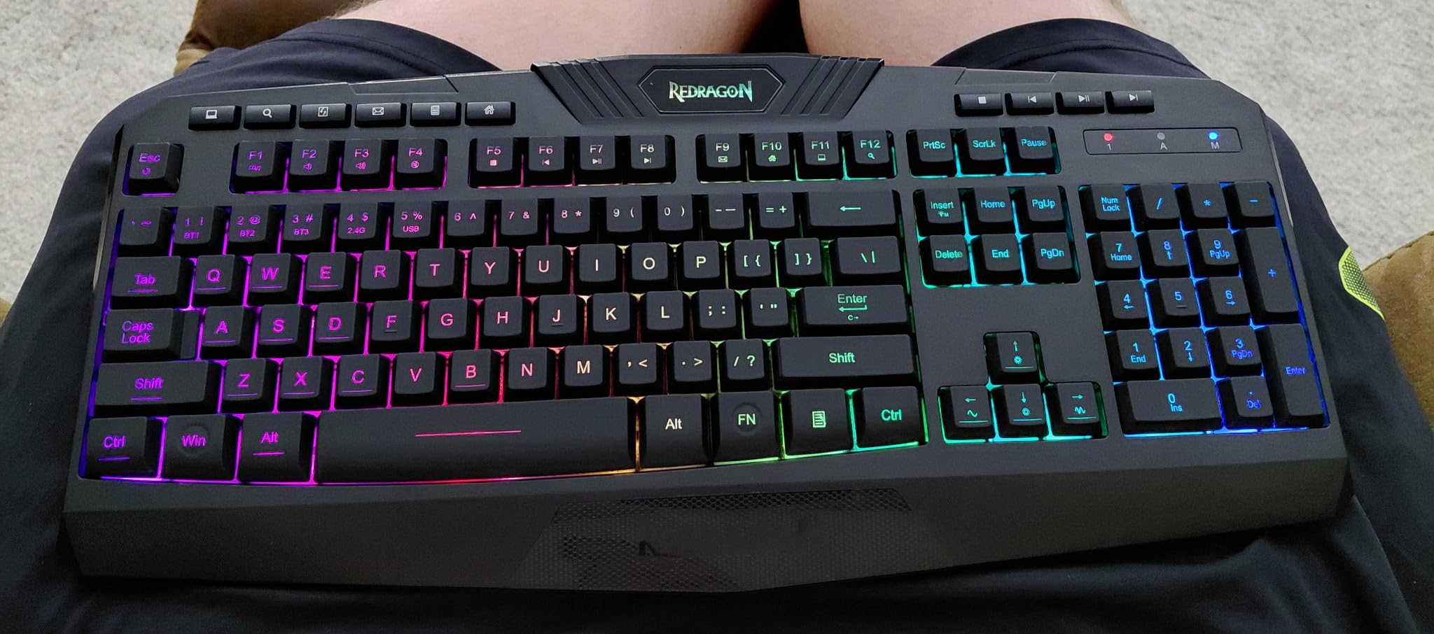 Redragon K771 Wireless Mechanical Keyboard, 108-Key Gaming Keyboard with 4 Extra Hotkeys, 5-Layer Noise Dampening, Pre-lubed Linear Switches, Hot-swap Custom RGB Keyboard for PC/Mac - Blue&White customer photo 2