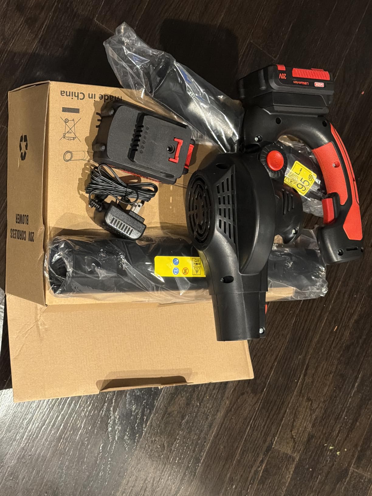 MZK 20V Cordless Leaf Blower, Lightweight Electric Blower customer photo 1